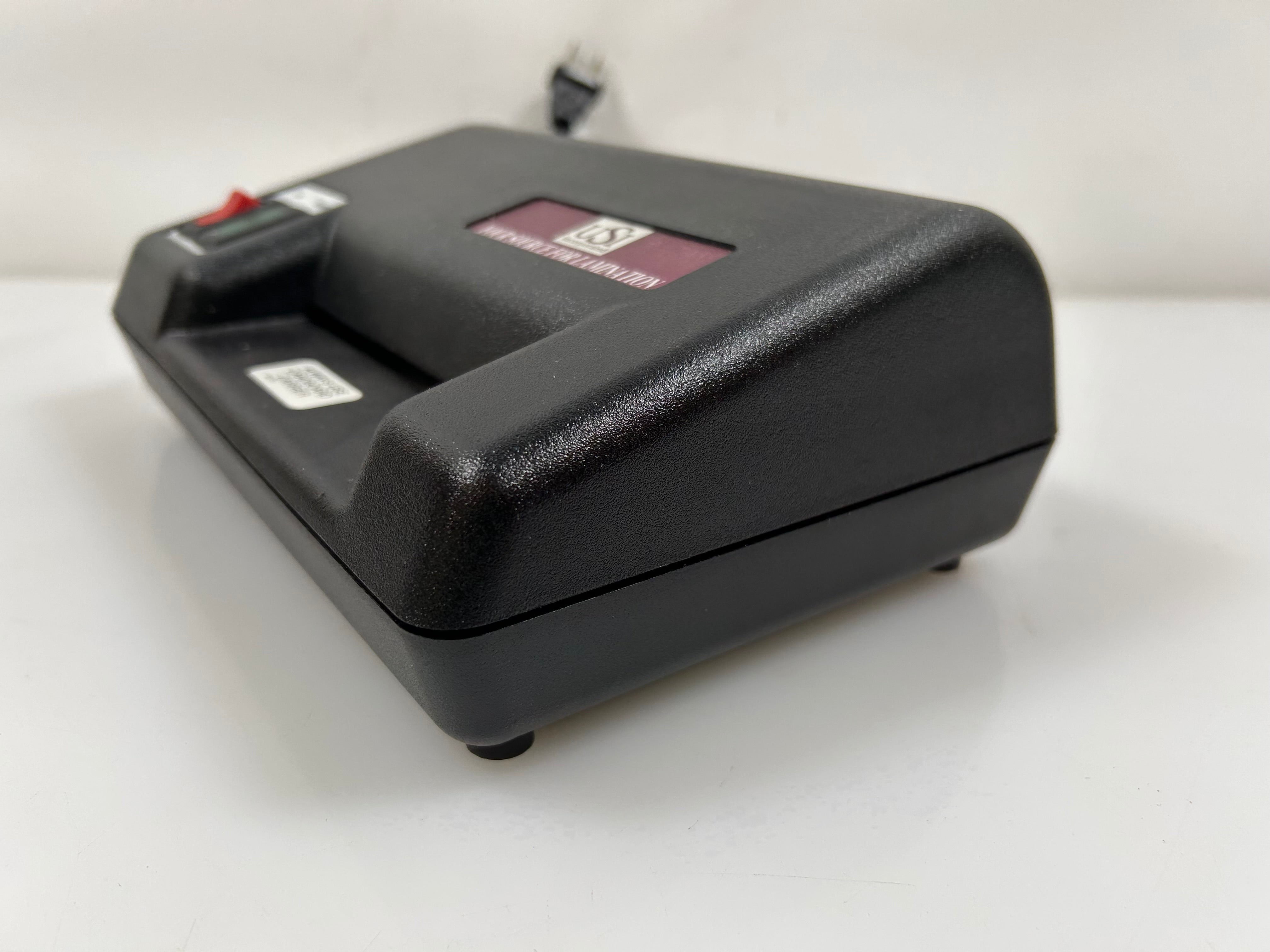 USI 410 Pouch Laminator *Untested*