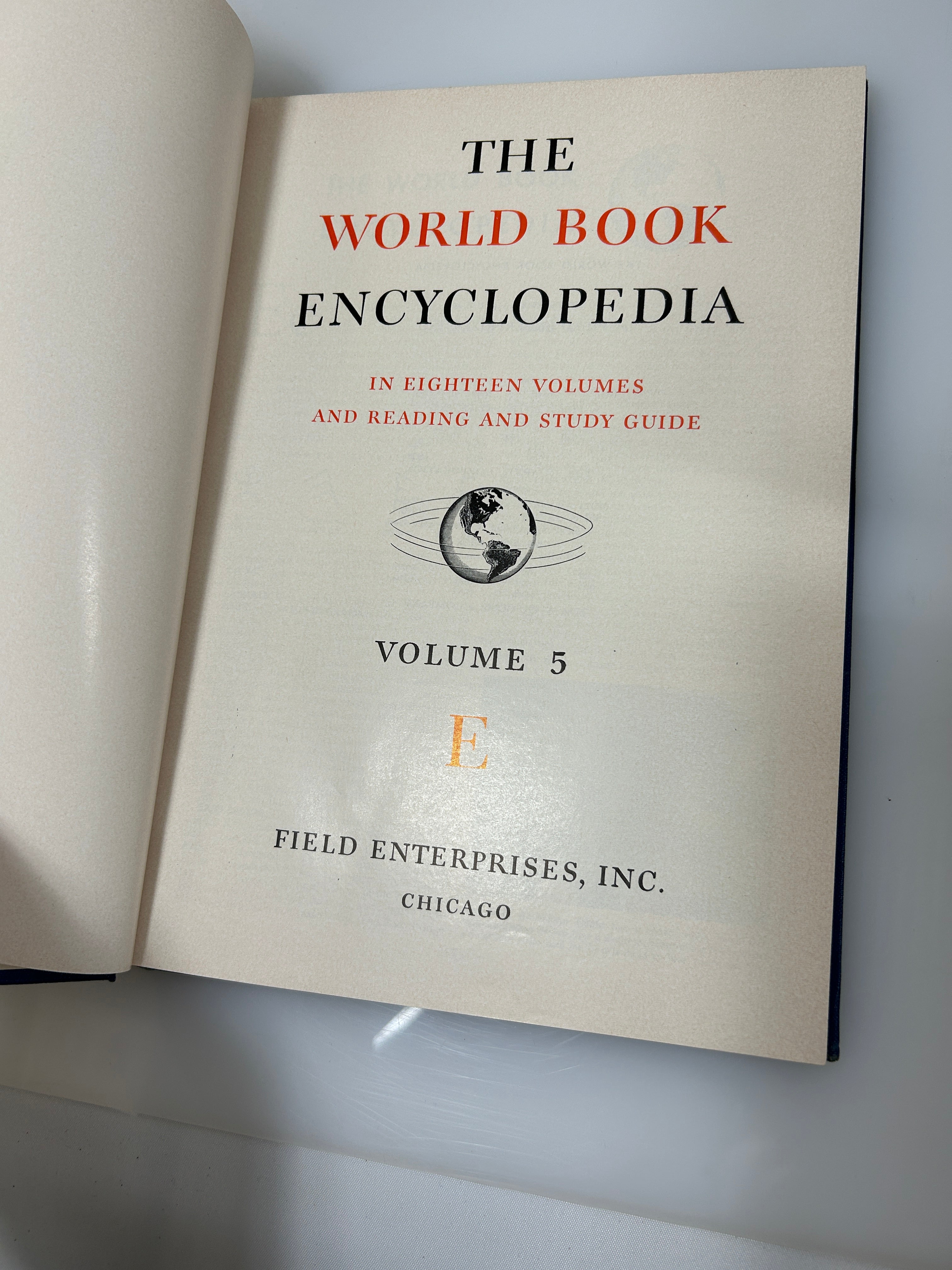 19 Volume Complete Set The World Book Encyclopedia 1954 1-18 & Study Guide HC