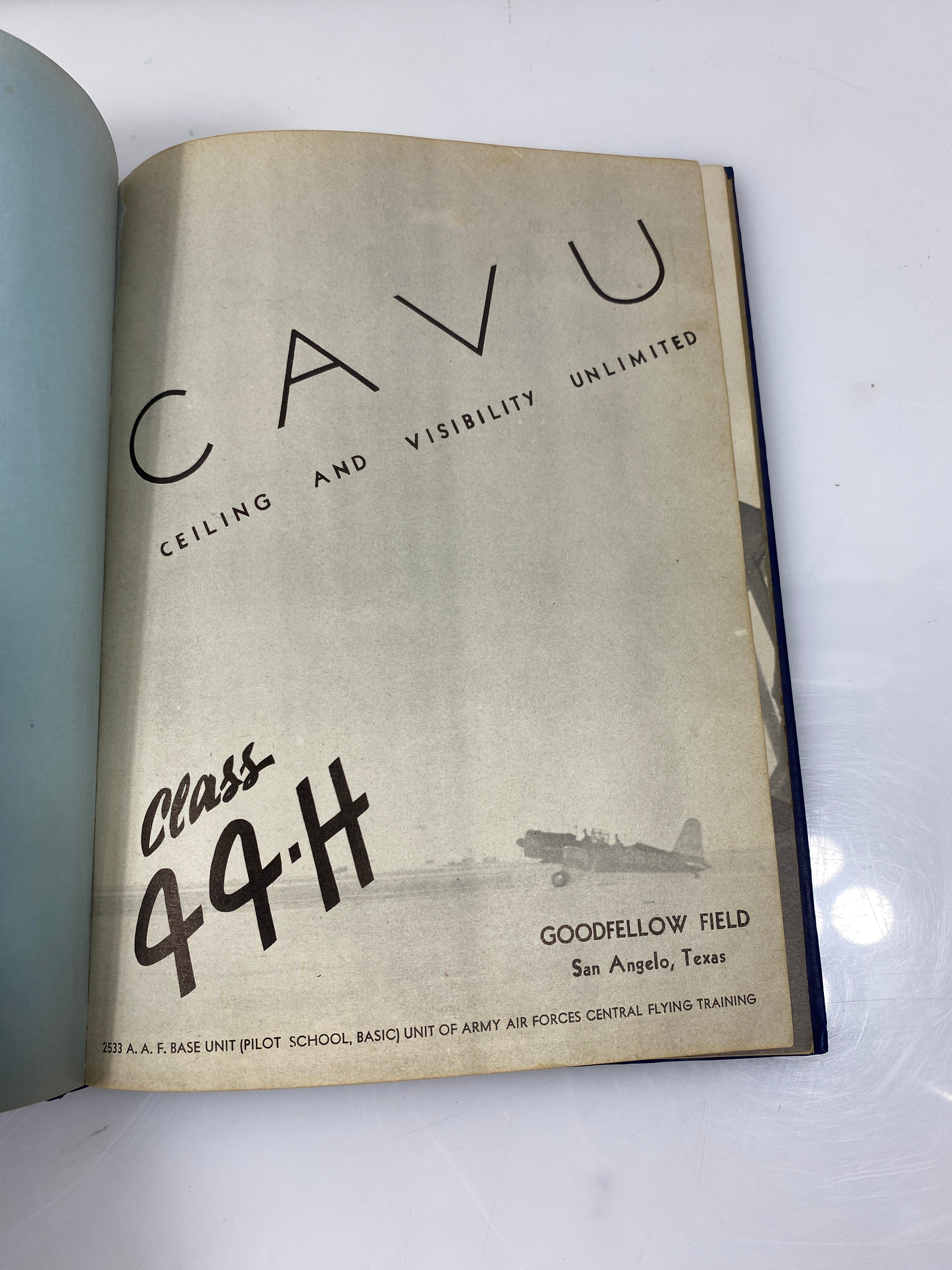 1944 "CAVU" Goodfellow Field, TX US Air Force Flying Training Yearbook HC