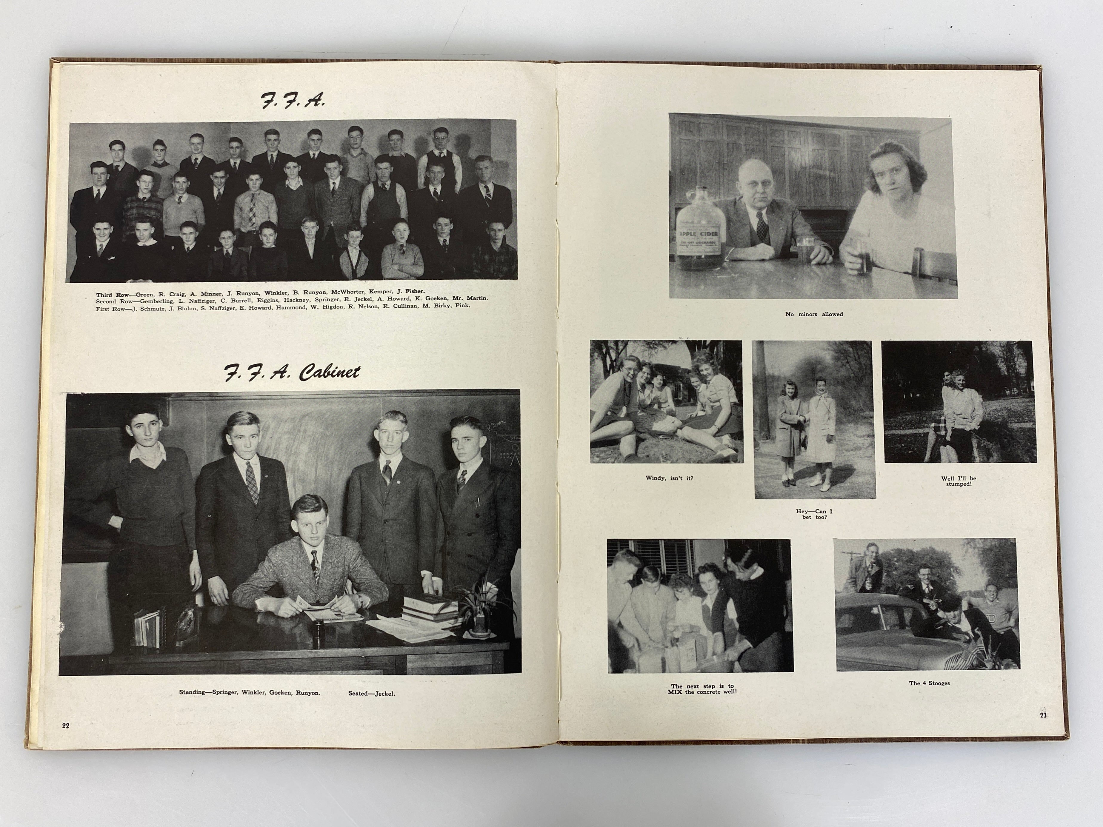 1944 Delavan Community High School Yearbook Delavan Illinois HC