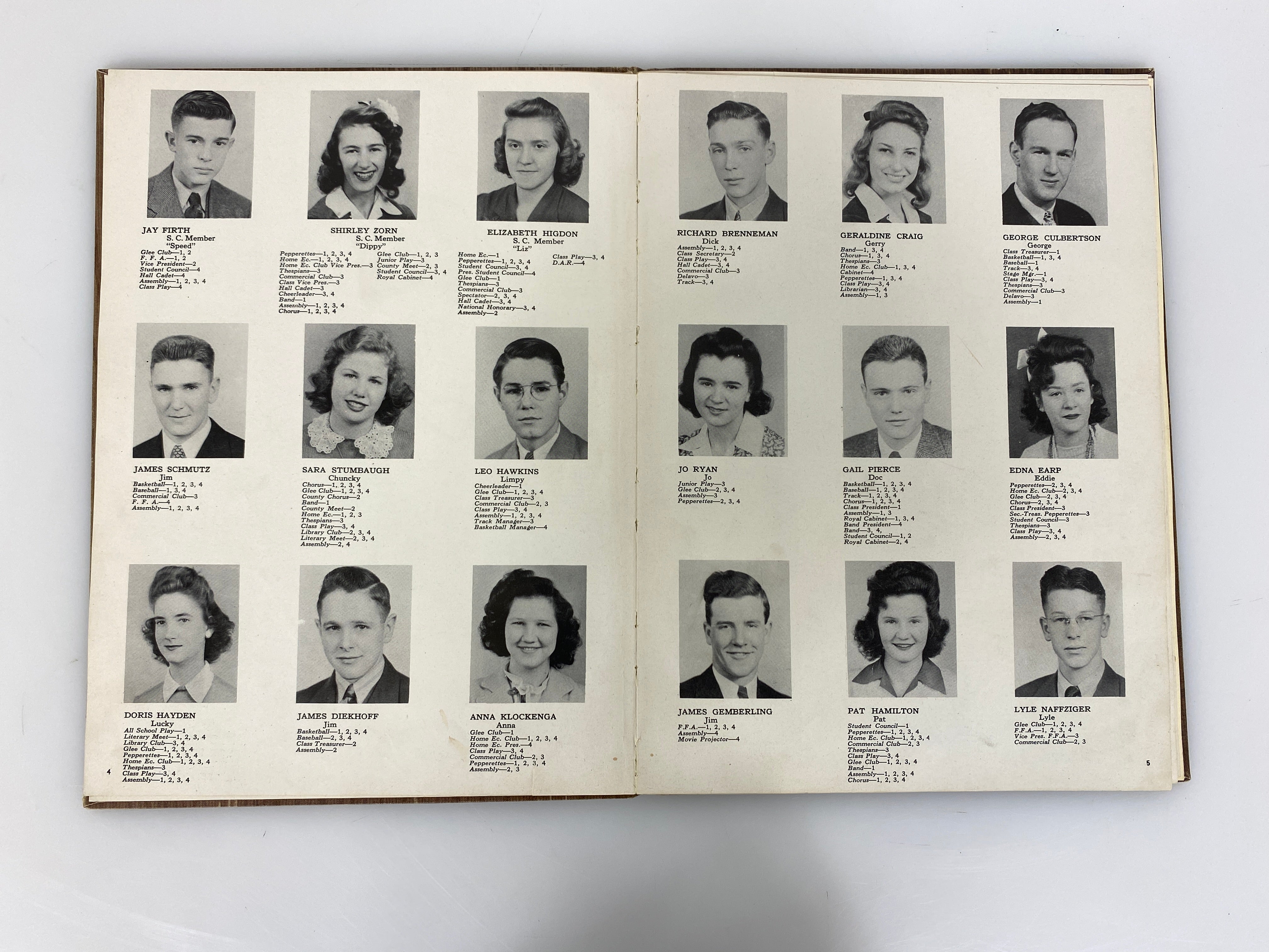 1944 Delavan Community High School Yearbook Delavan Illinois HC