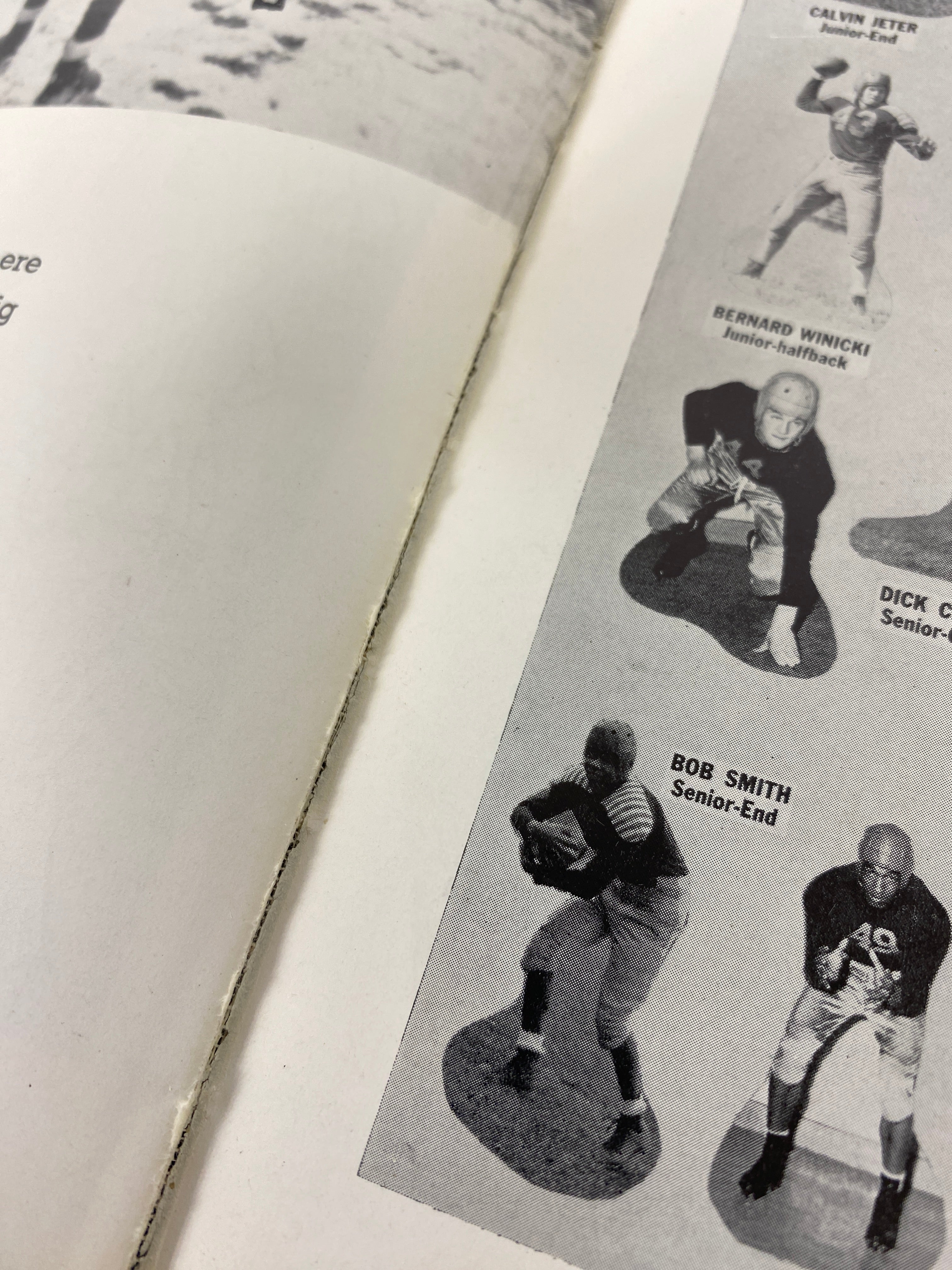 1951 Muskegon Heights High School Yearbook "The Oaks" HC