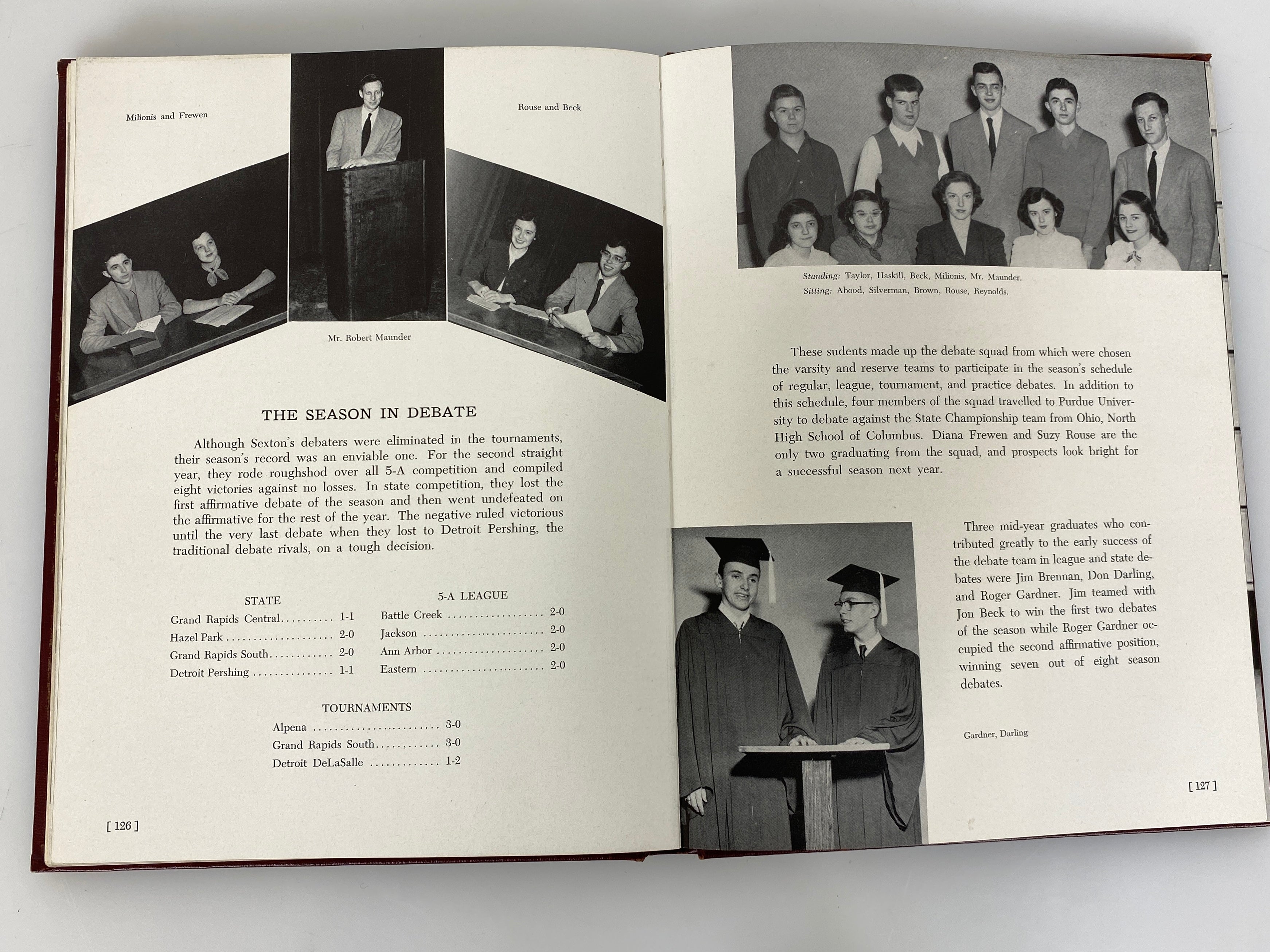 1952 J.W. Sexton High School Yearbook "The Oracle" w Ephemera Lansing MI HC