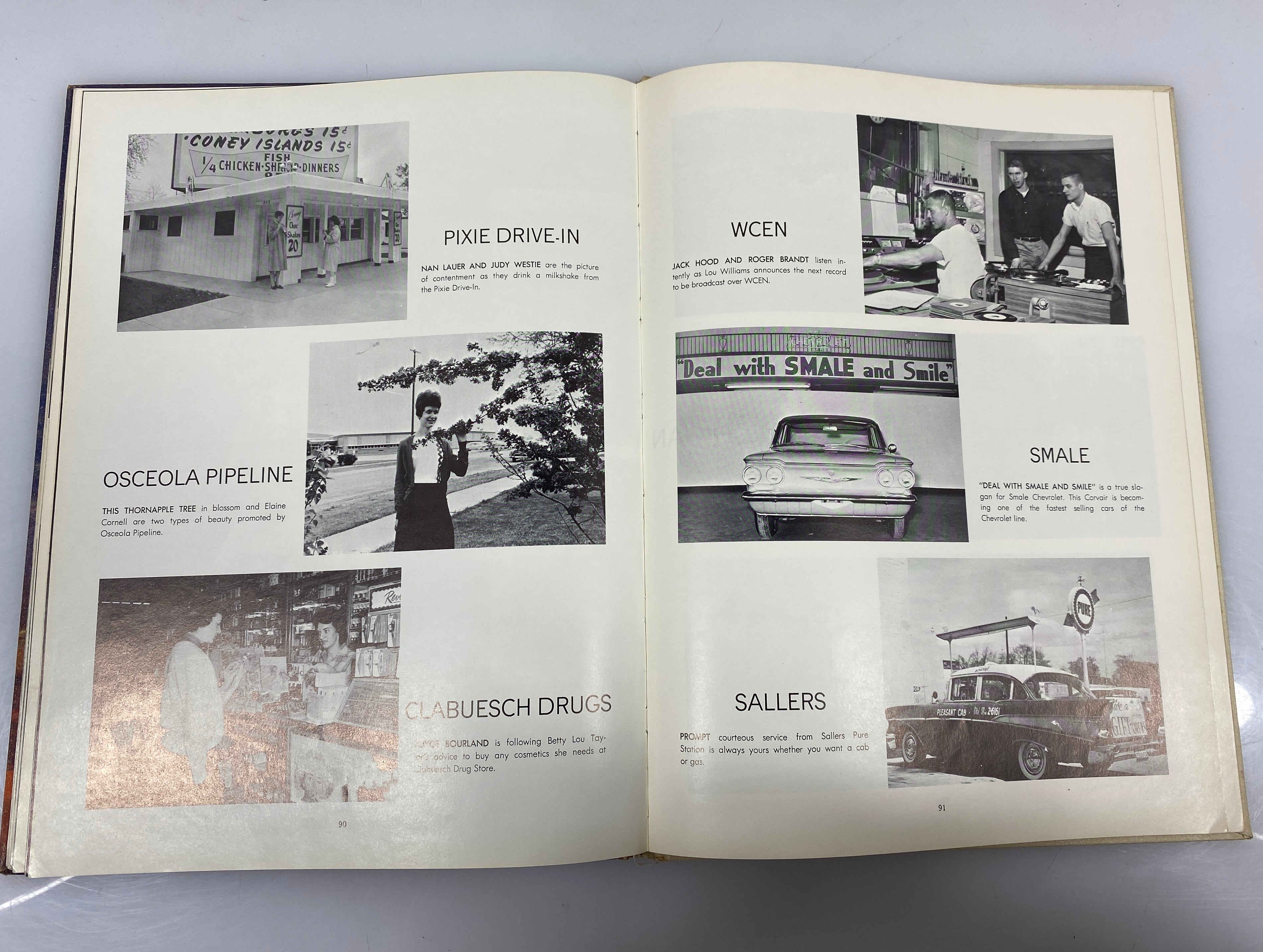 1960 "The Derrick" Mt. Pleasant High School Yearbook Mt. Pleasant Michigan