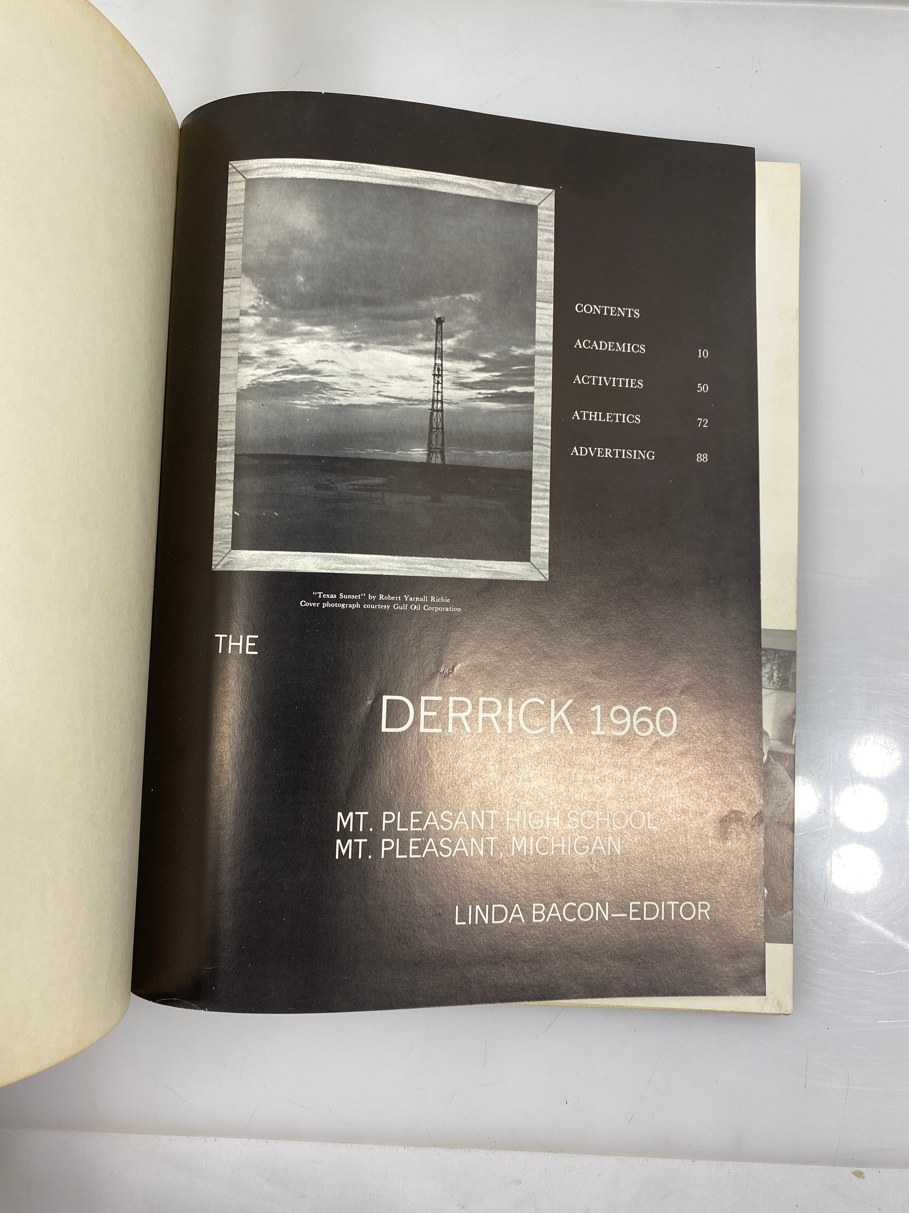 1960 "The Derrick" Mt. Pleasant High School Yearbook Mt. Pleasant Michigan