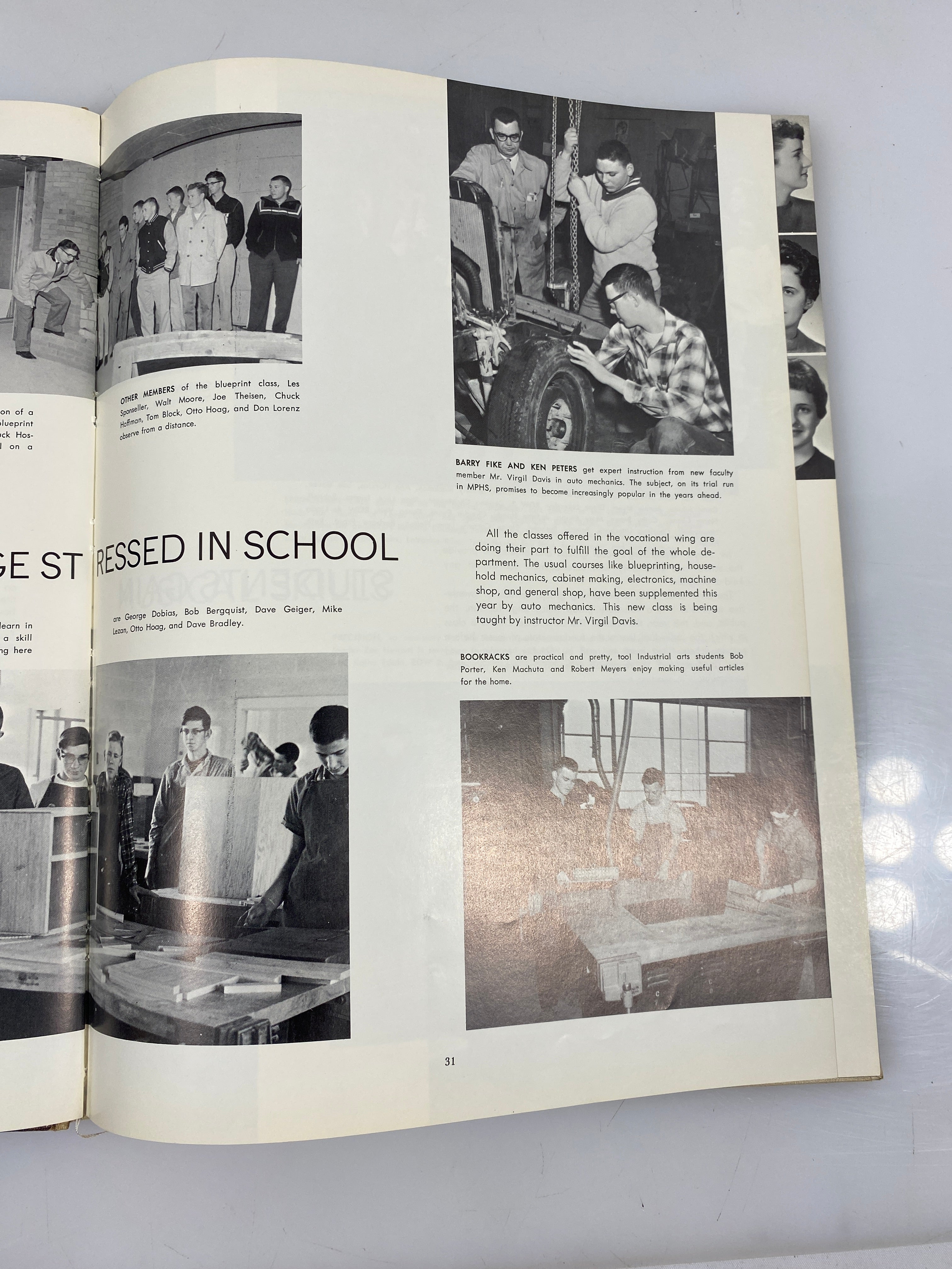 1960 "The Derrick" Mt. Pleasant High School Yearbook Mt. Pleasant Michigan