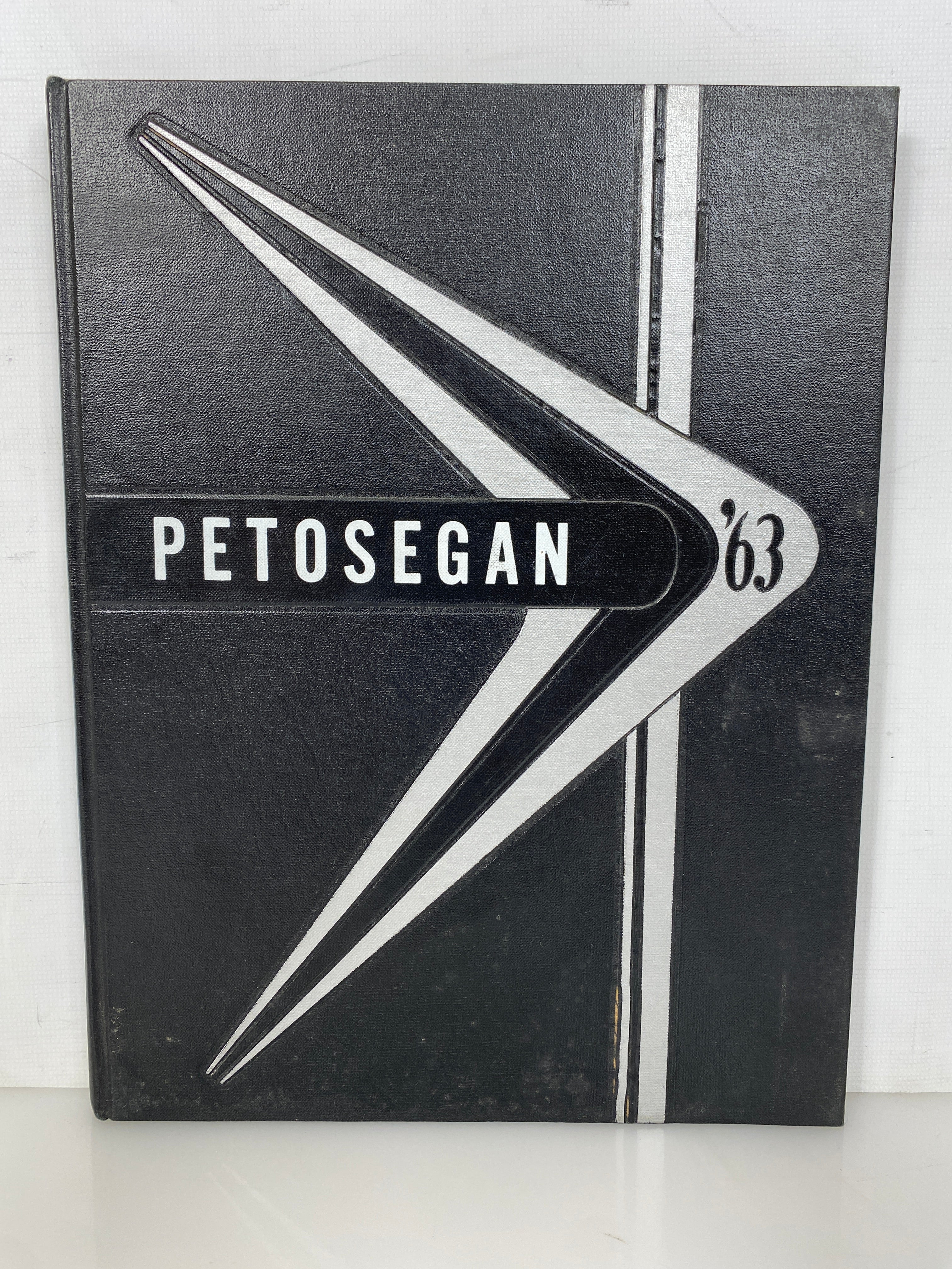 1963 Petoskey High School Yearbook "Petosegan" Petoskey Michigan HC