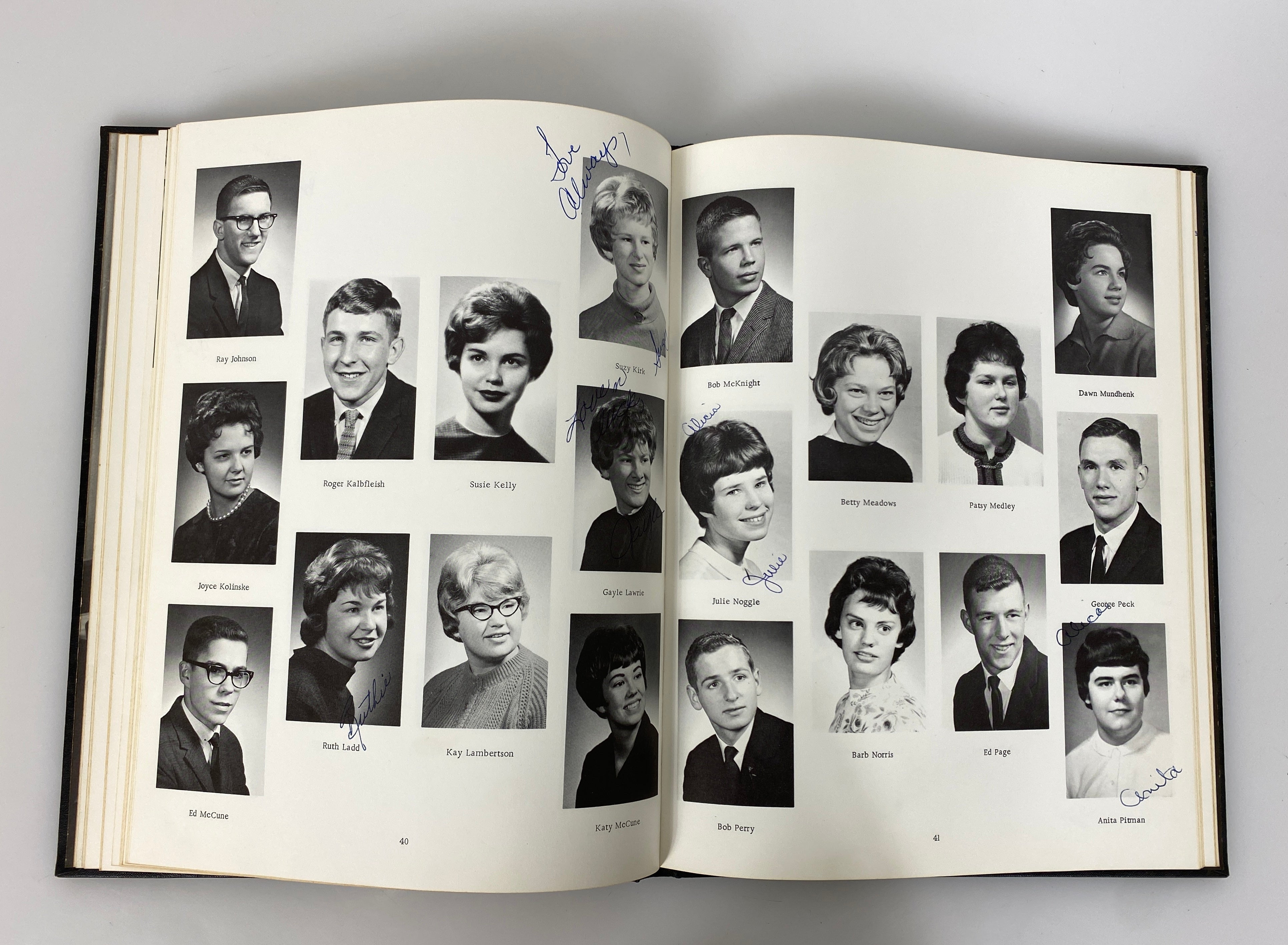 1963 Petoskey High School Yearbook "Petosegan" Petoskey Michigan HC