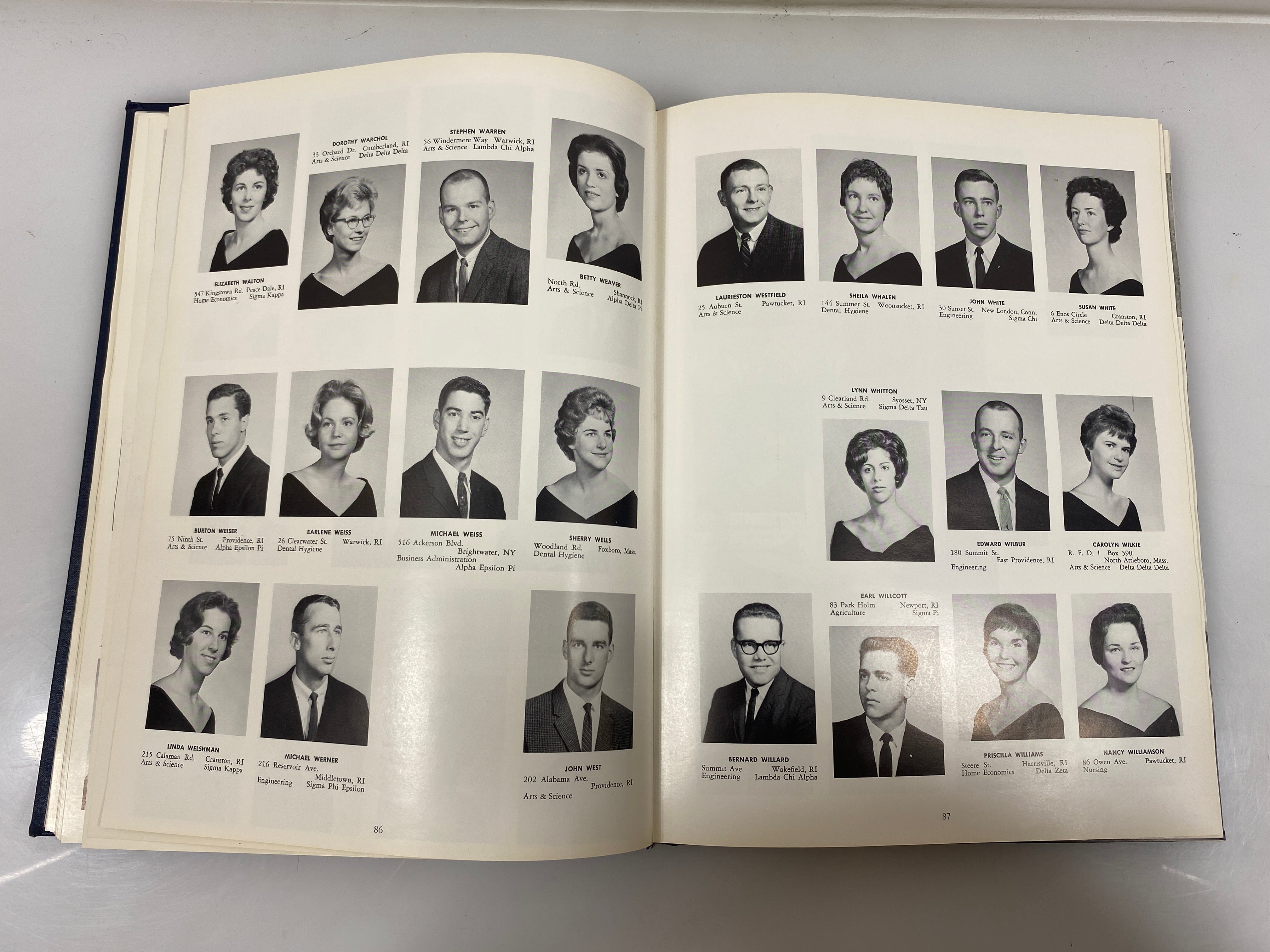 1963 University of Rhode Island Yearbook "Grist" Kingston RI HC