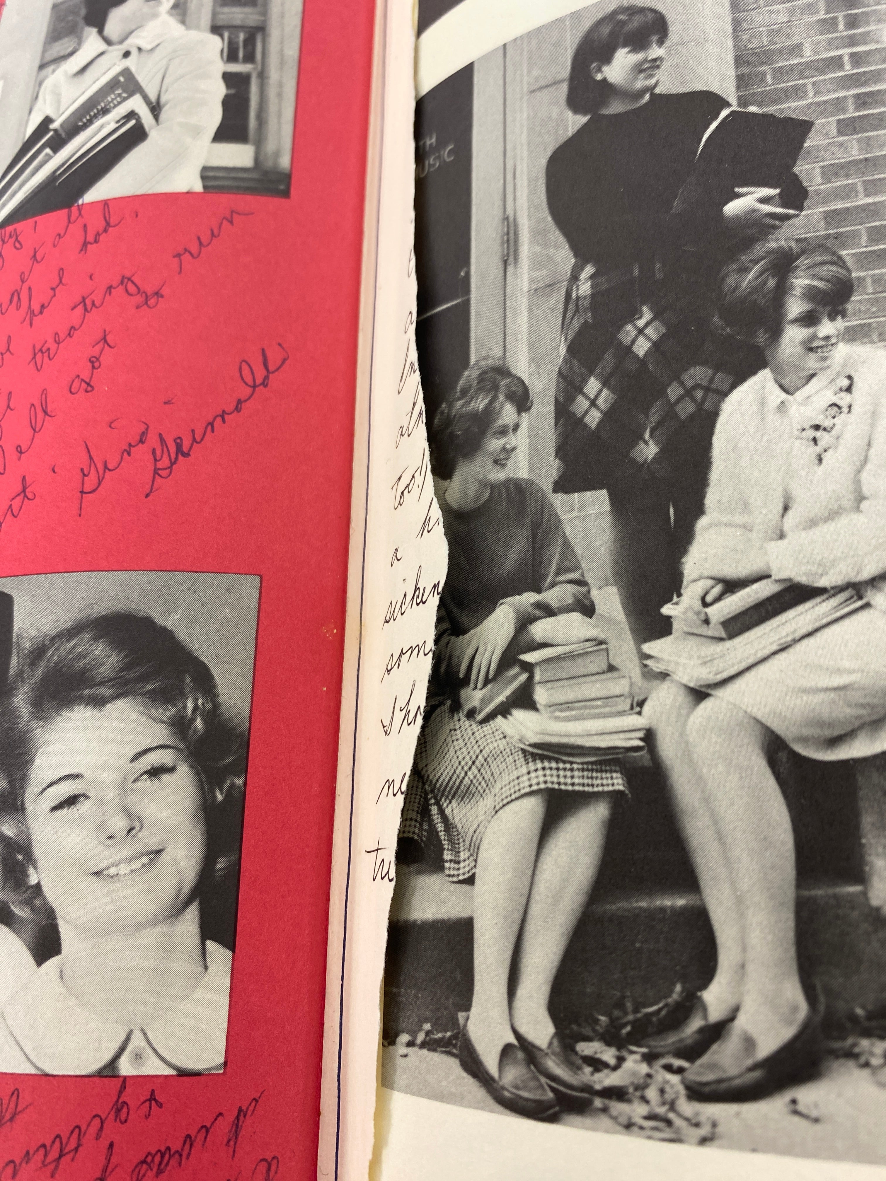 1965 Nazareth Academy Yearbook "Alexine" La Grange Park Illinois HC