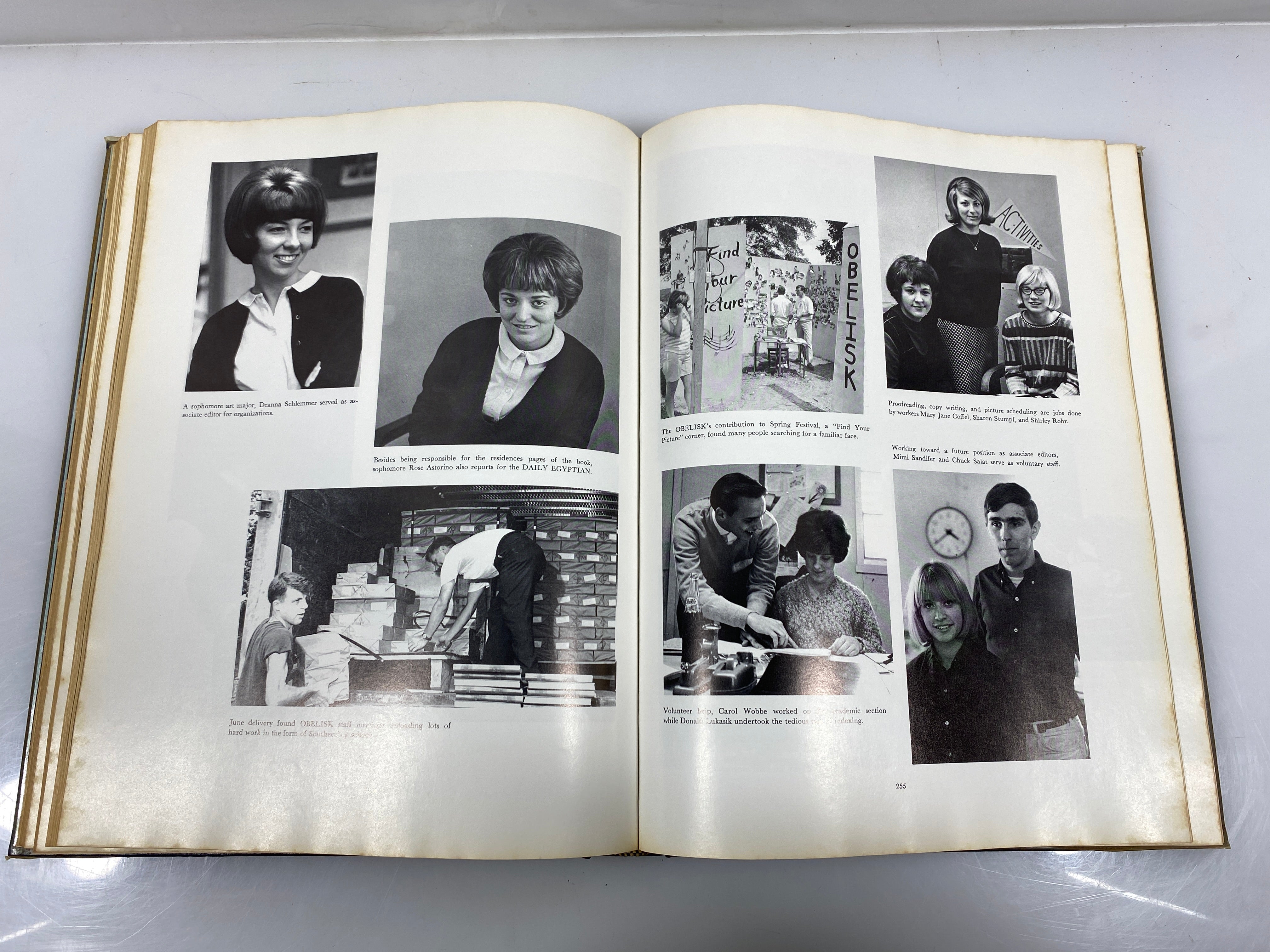 1966 "Obelisk" Southern Illinois University Yearbook Carbondale, IL. HC