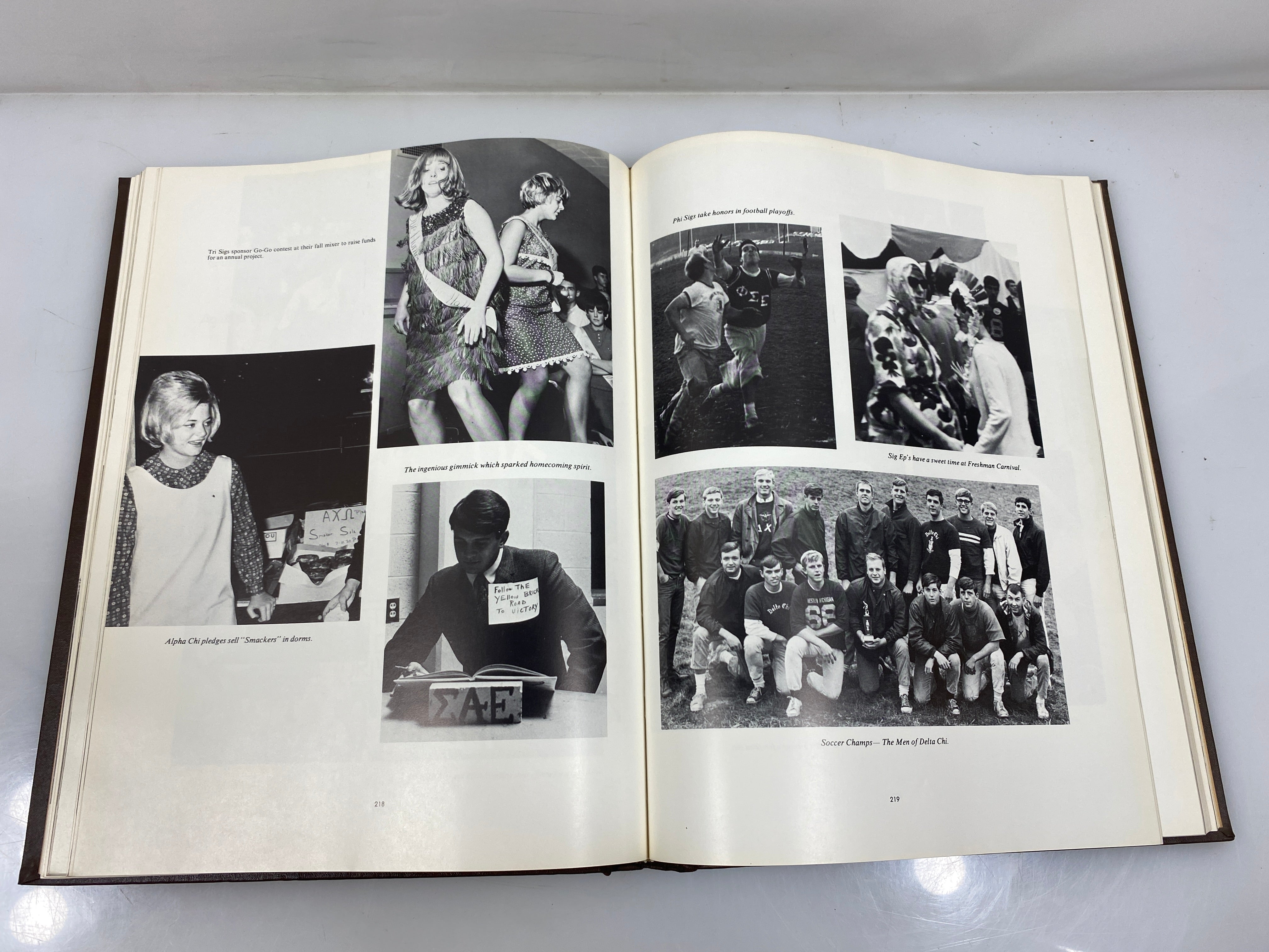 1967 "Brown & Gold" Western Michigan University Yearbook Kalamazoo MI HC