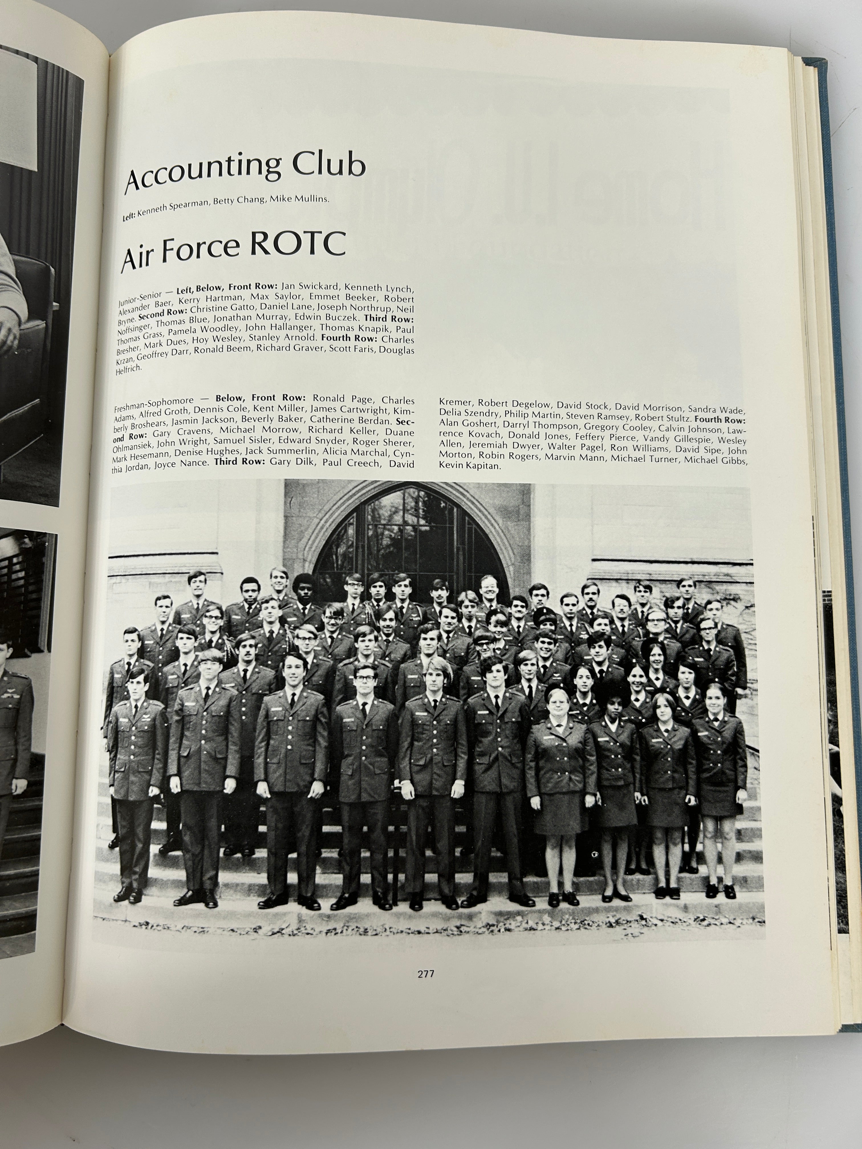 1973 "Arbutus" Indiana University Yearbook HC