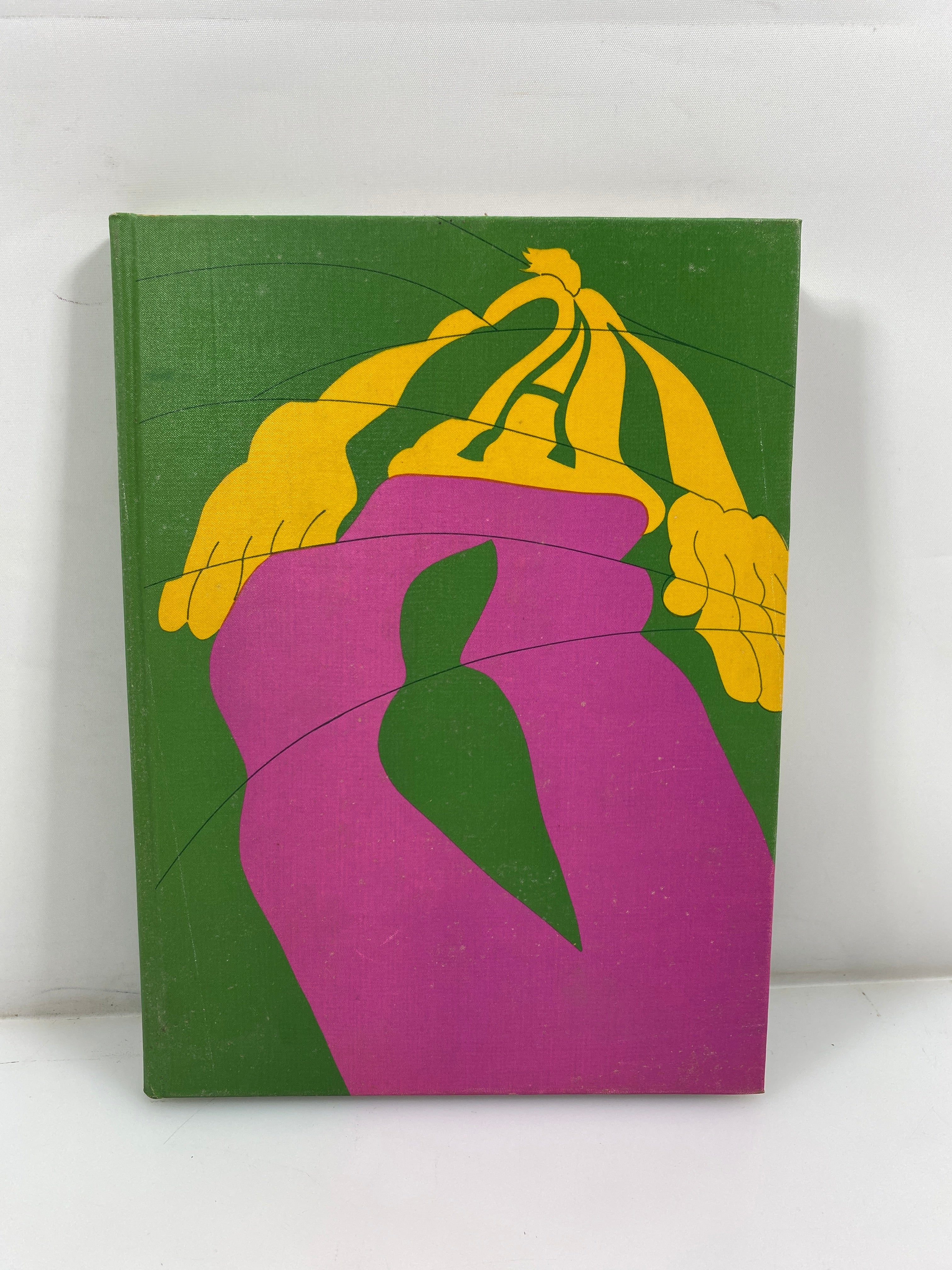 1976 "Albionian" Albion College Yearbook Albion, MI HC