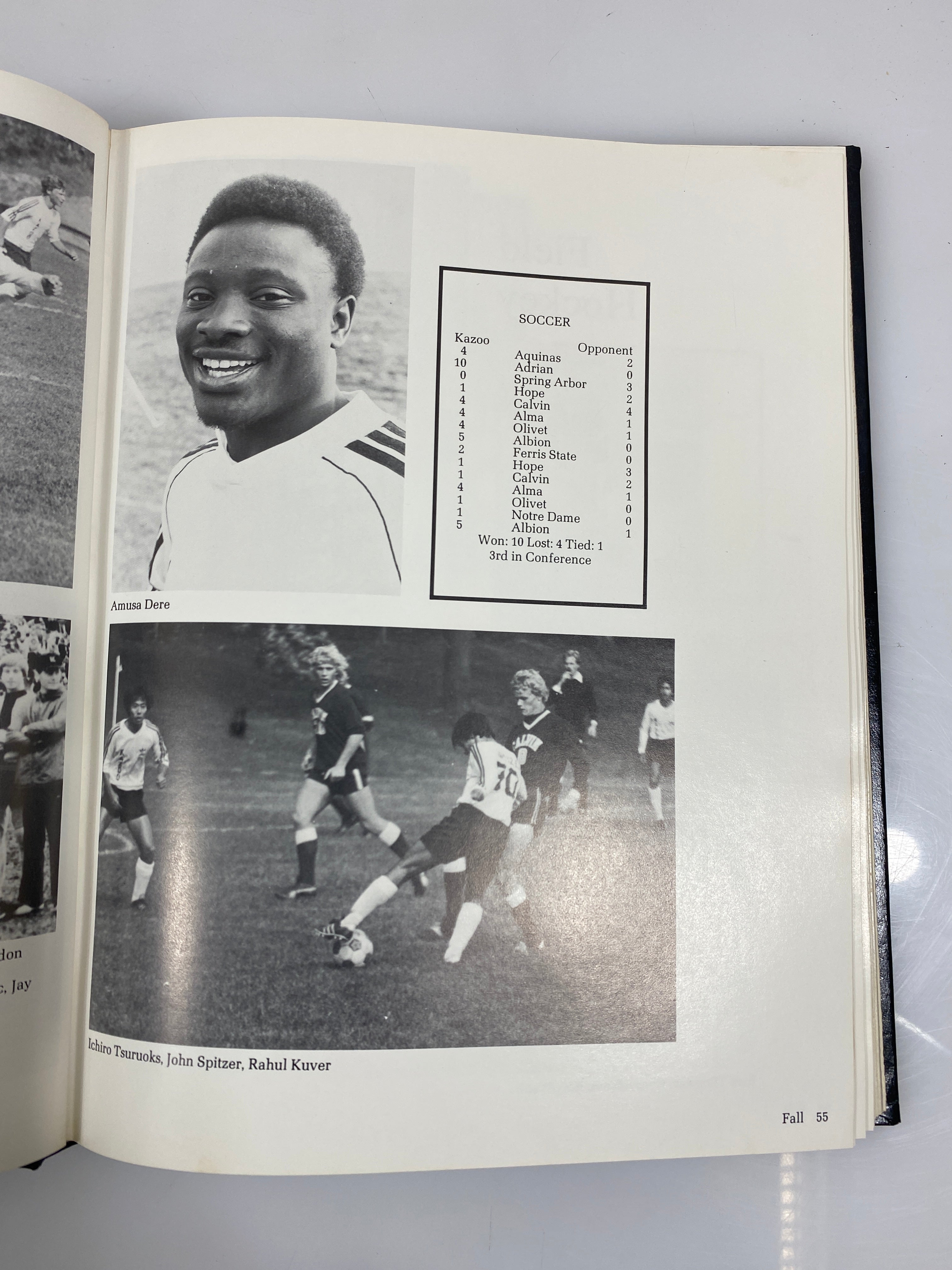 1981 "The Boiling Pot" Kalamazoo College Yearbook Kalamazoo, MI HC