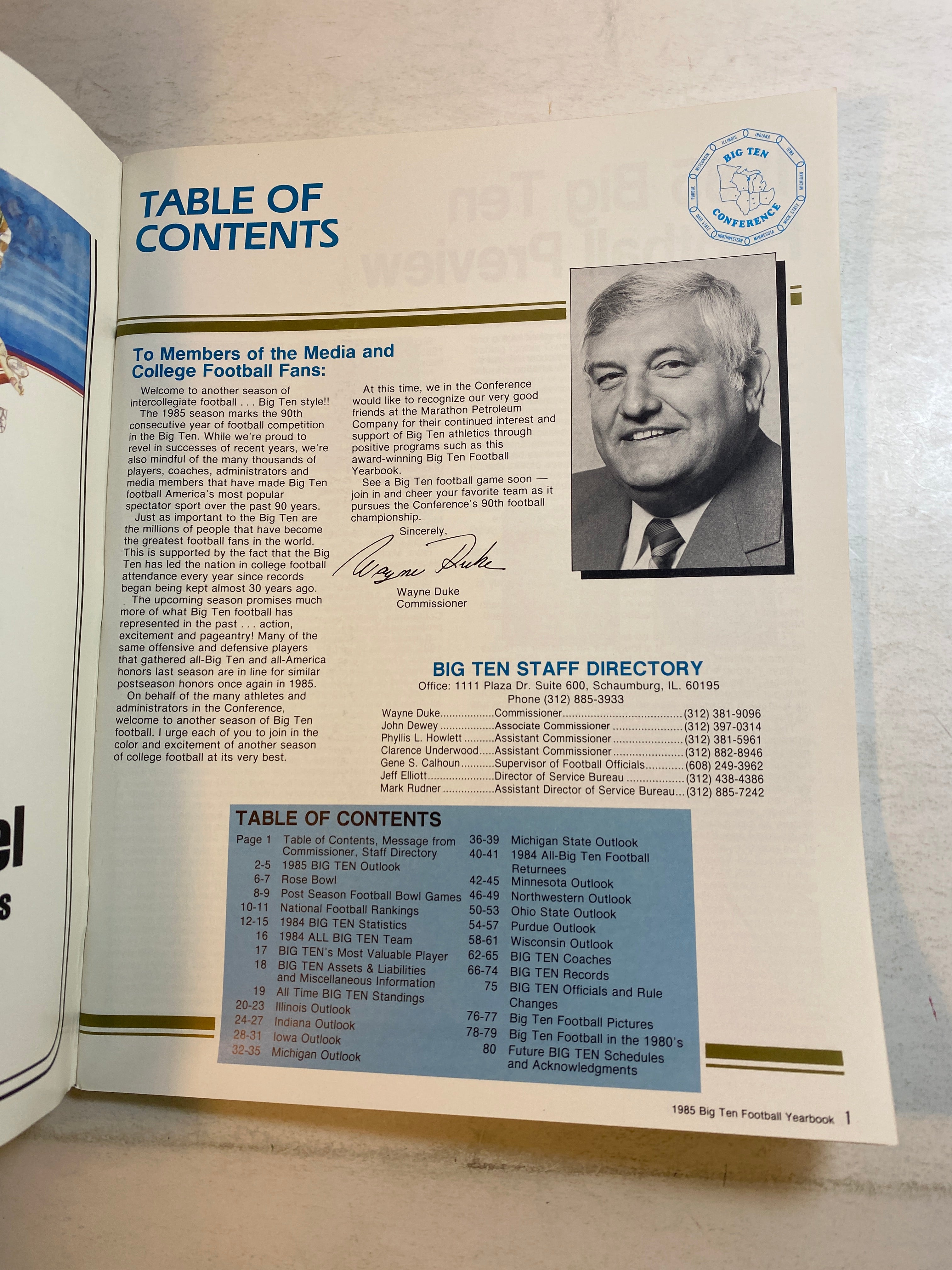 1985 Big 10 Football Yearbook
