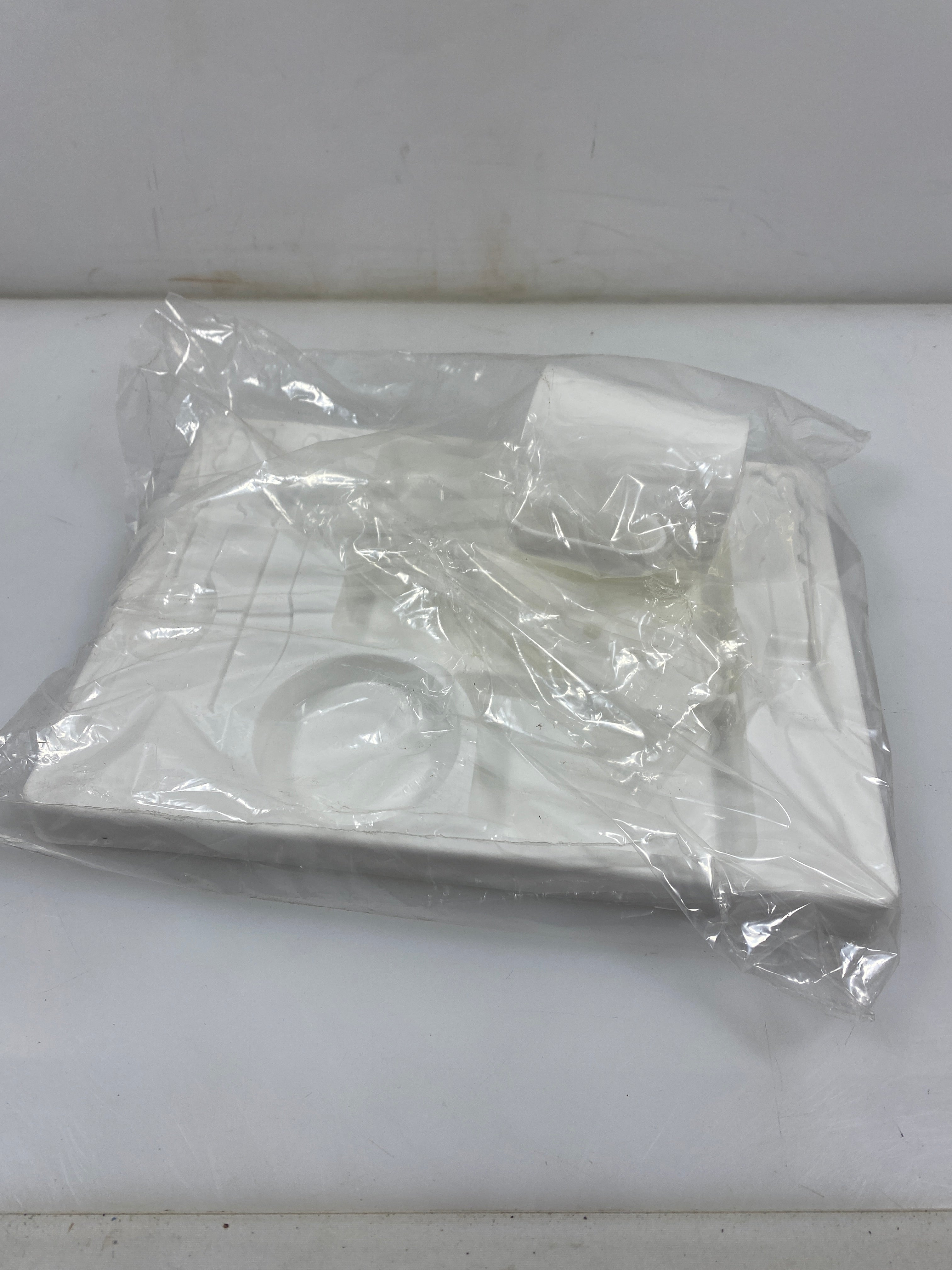 1991 Pillsbury Poppin Fresh Doughboy Plastic Child Dinner Tray *New*
