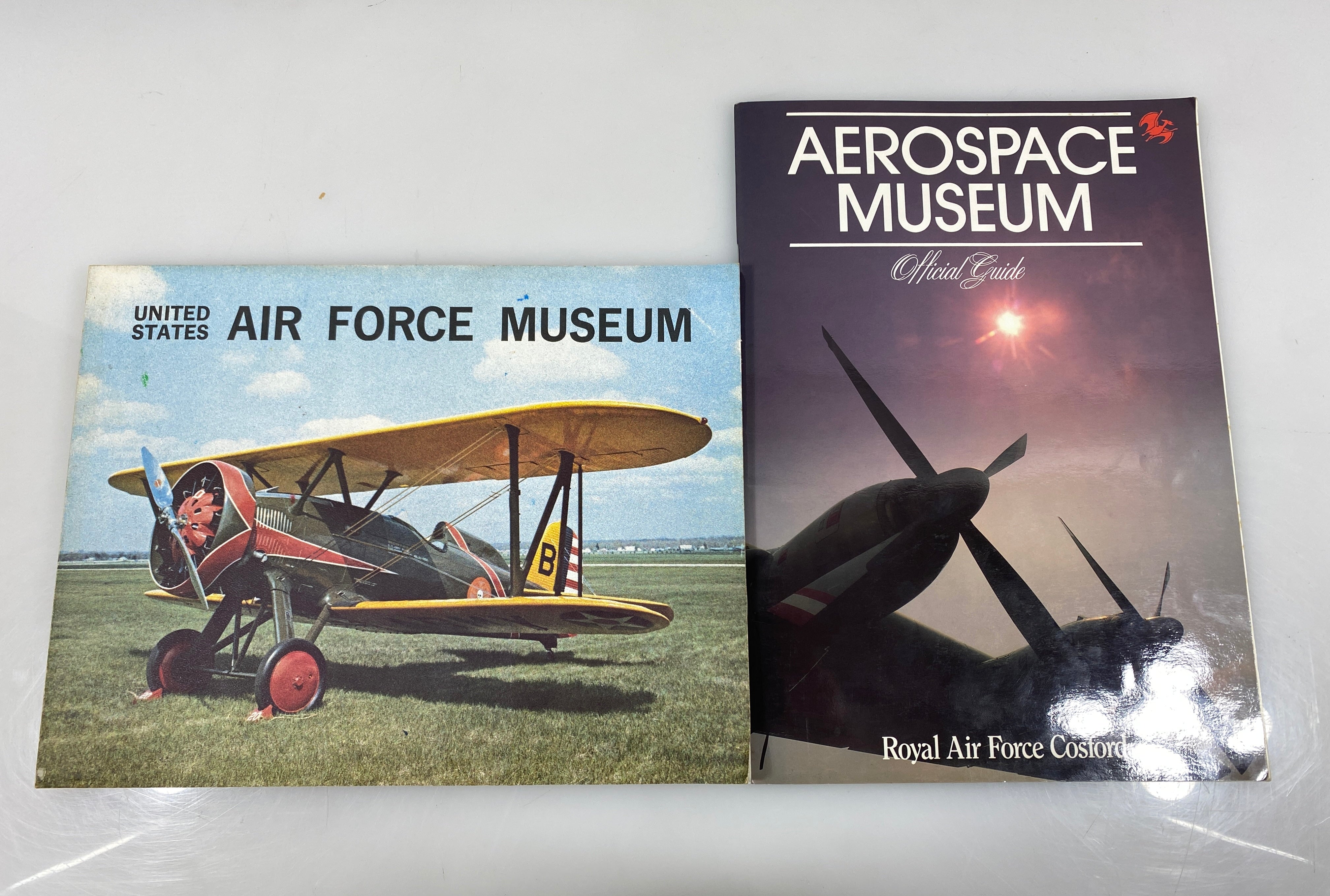 2 Guidebooks: US Air Force Museum/Royal Air Force Aerospace Museum SC