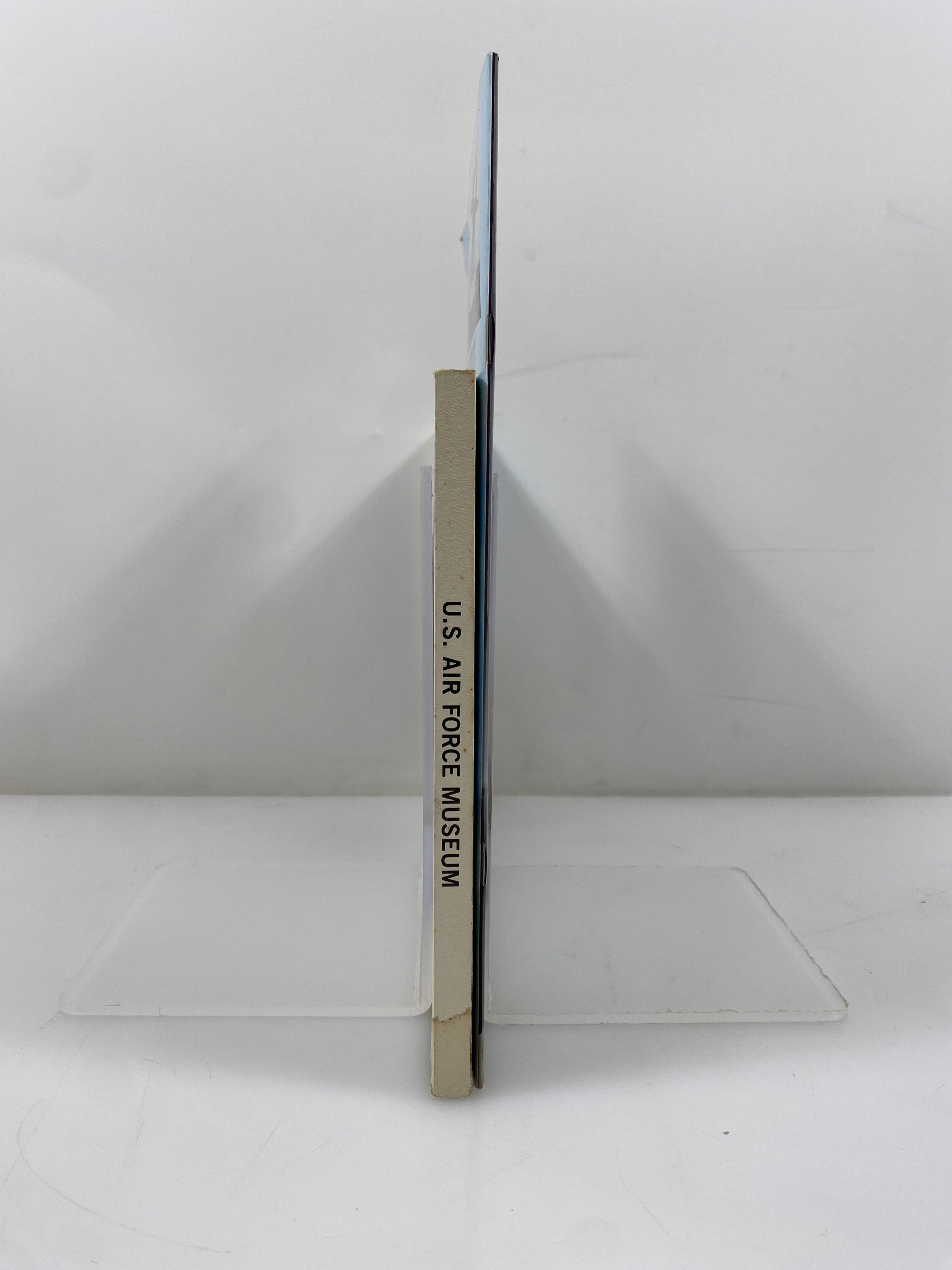 2 Guidebooks: US Air Force Museum/Royal Air Force Aerospace Museum SC