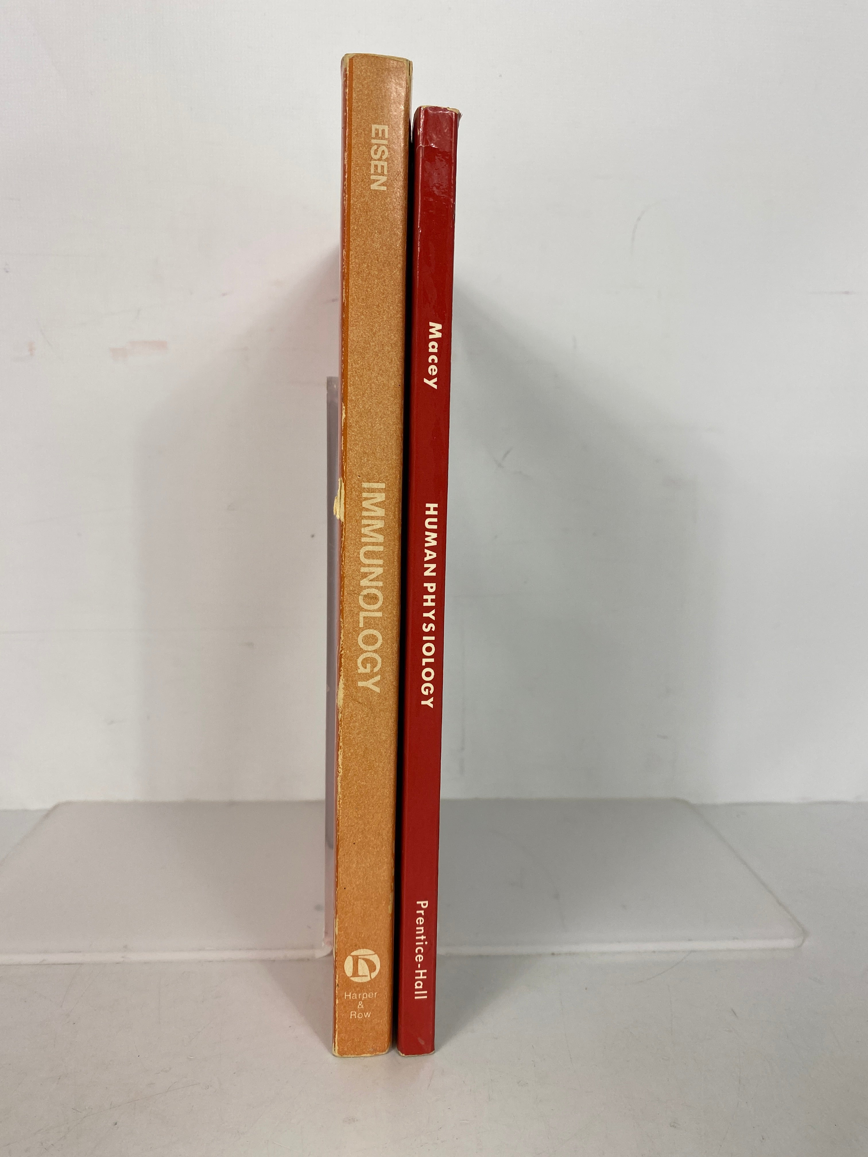 2 Vintage Texts: Immunology (Eisen)/Human Physiology (Macey) 1968-74 SC