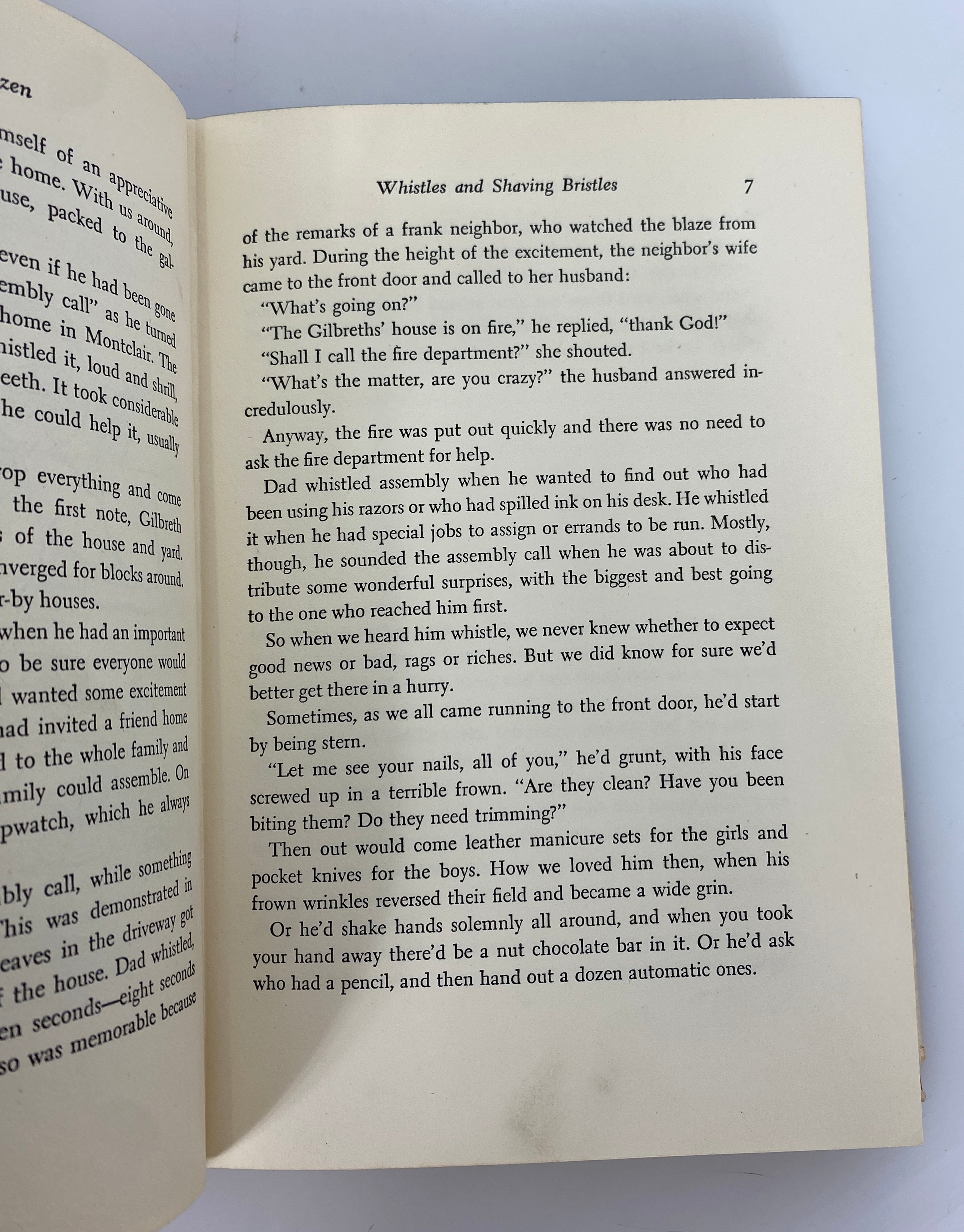 2 Vols: Cheaper by the Dozen/Belles on Their Toes by Gilbreth 1949-50 HCDJ