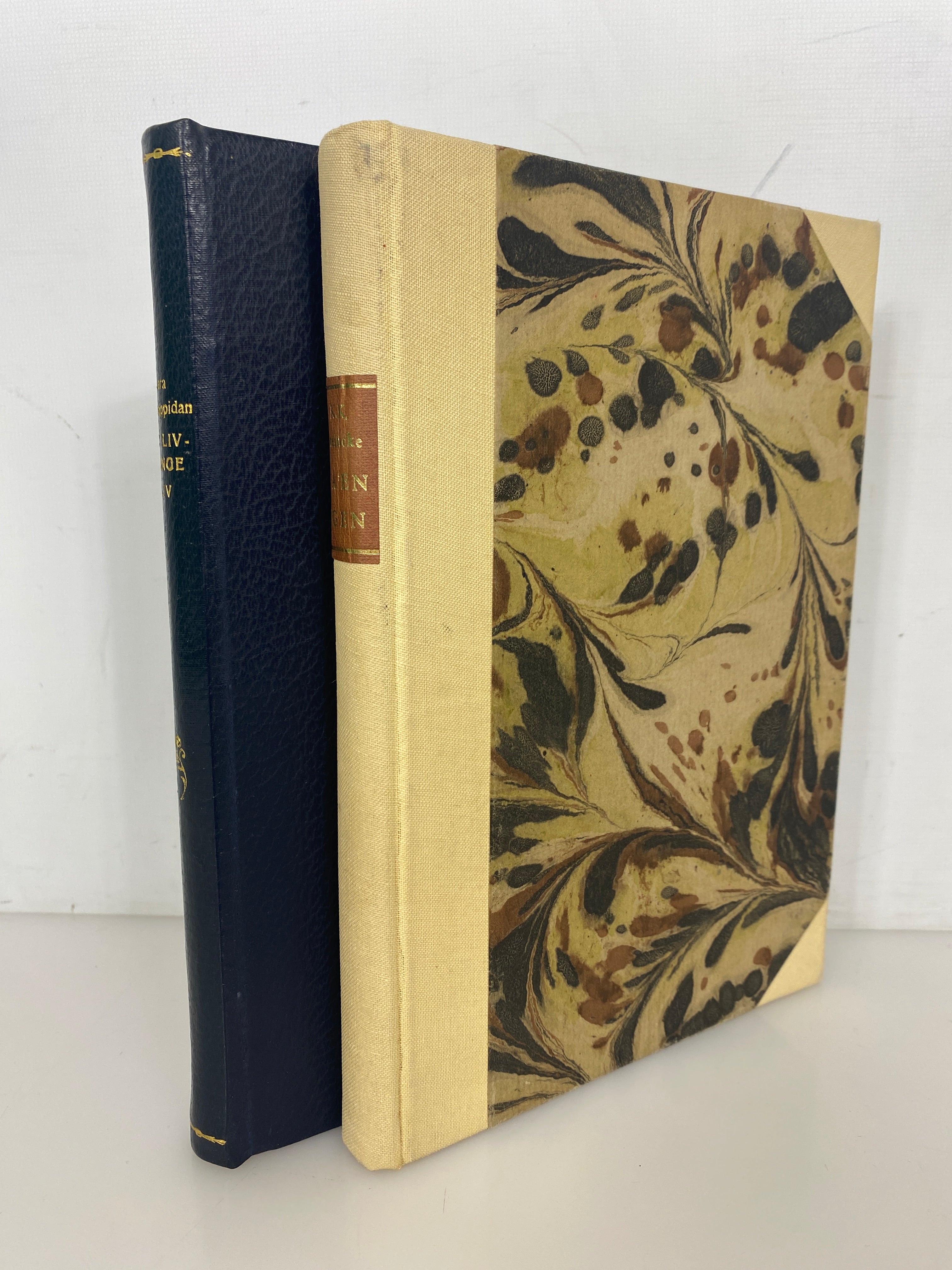 2 Vols in Danish: Eet Liv-Mange Liv/Pa'en Igen Minder Og Meninger 1950-1954 HC