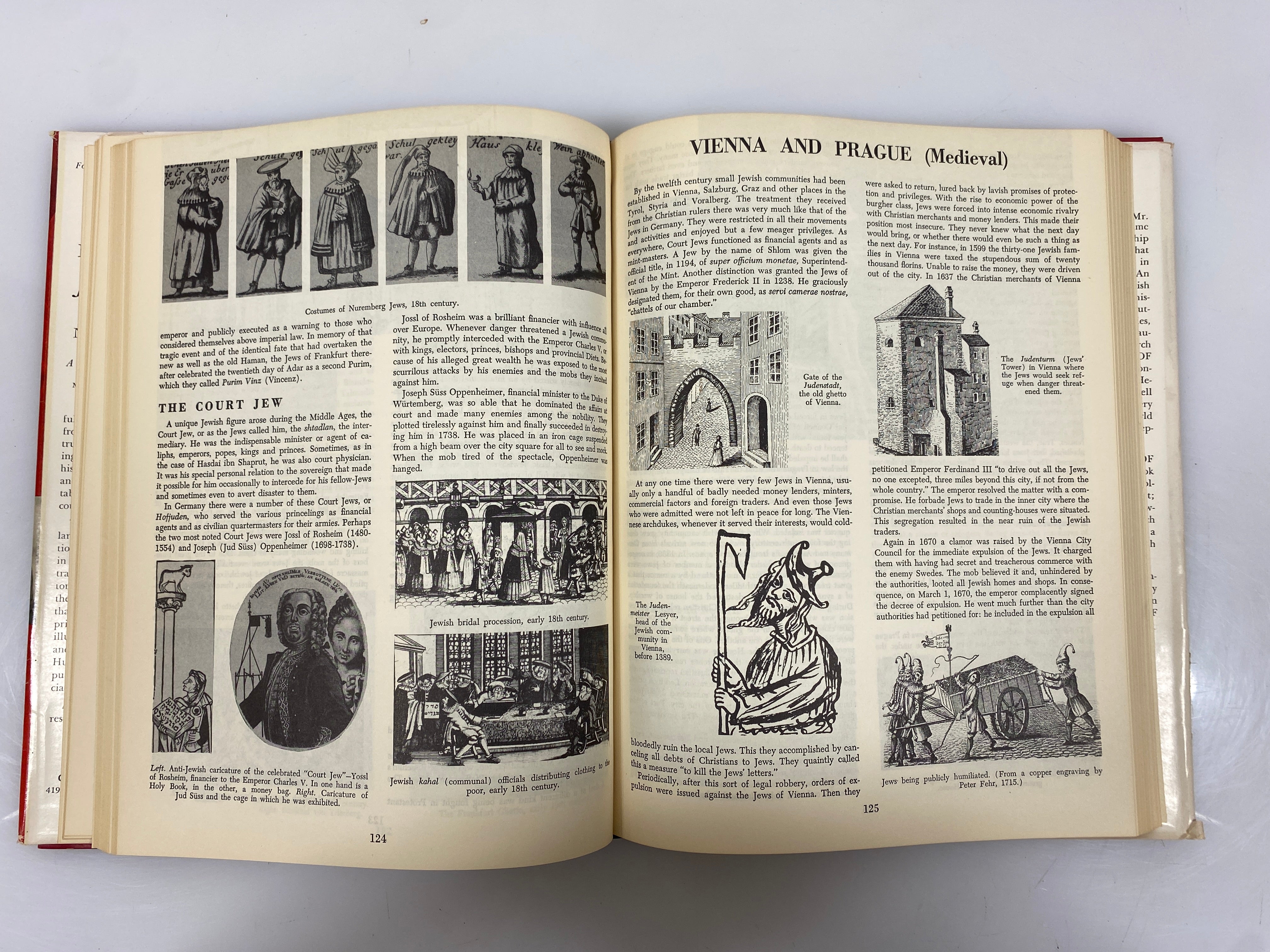 2 Vols: The Jews in America/Pictorial History of the Jewish People HCDJ