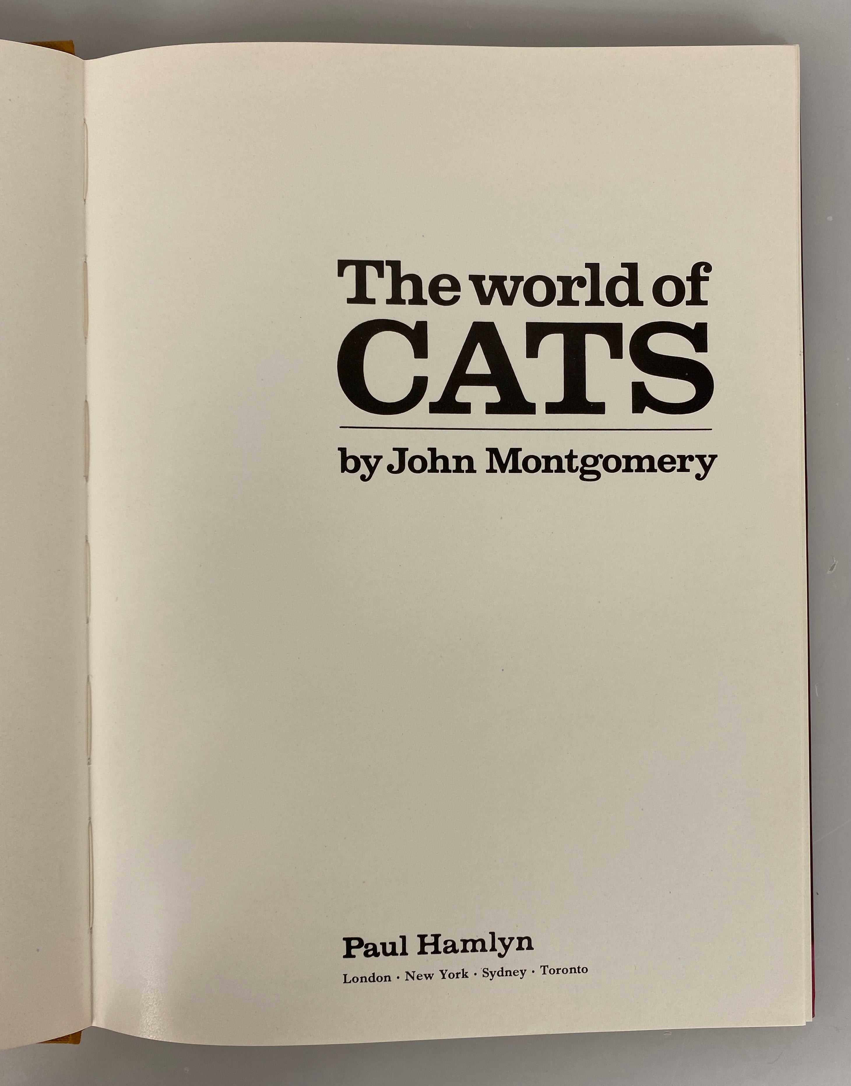 2 Vols: The World of Cats (1968)/Cats Cats Cats Cats (1968) Vintage HC DJ