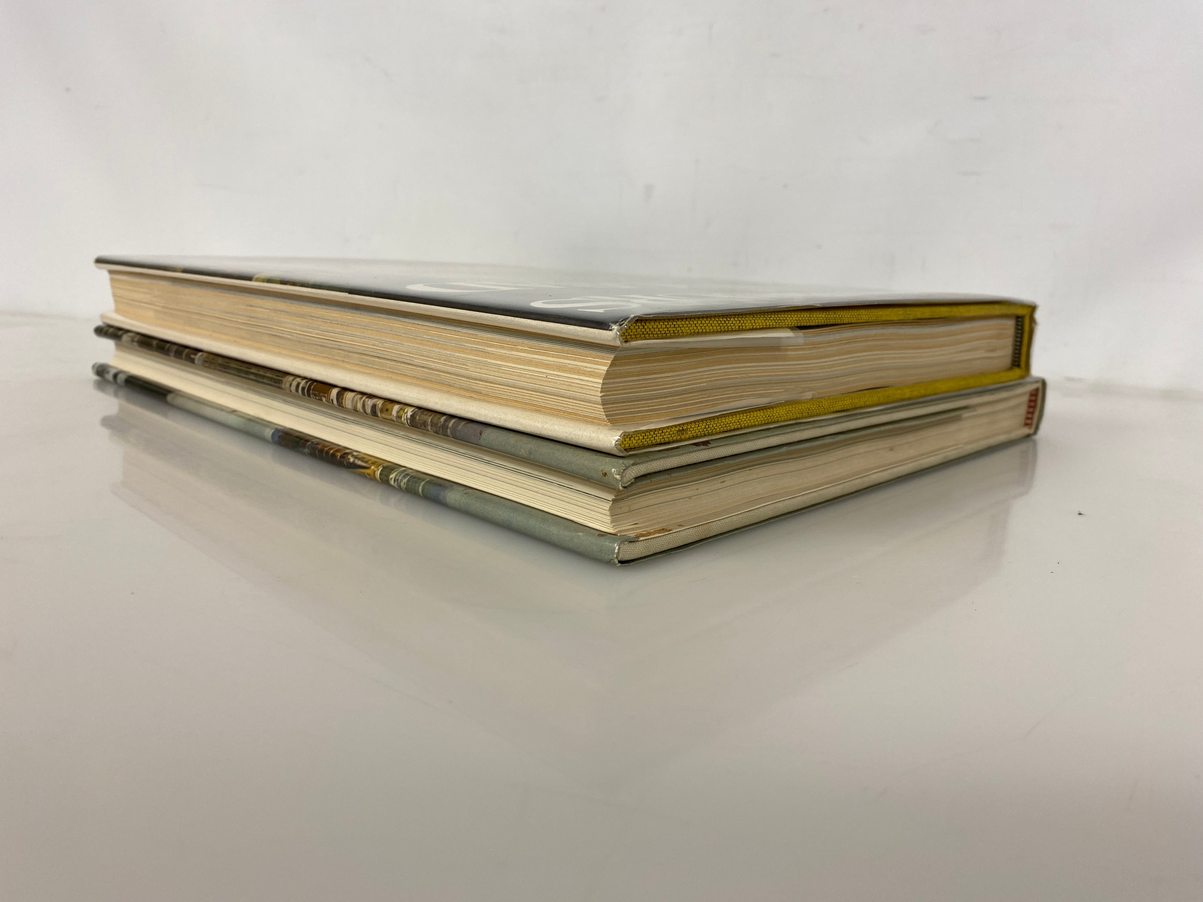 2 Volumes: Splendours of Leningrad (1969)/Moscow (1975) Oversized HC DJ