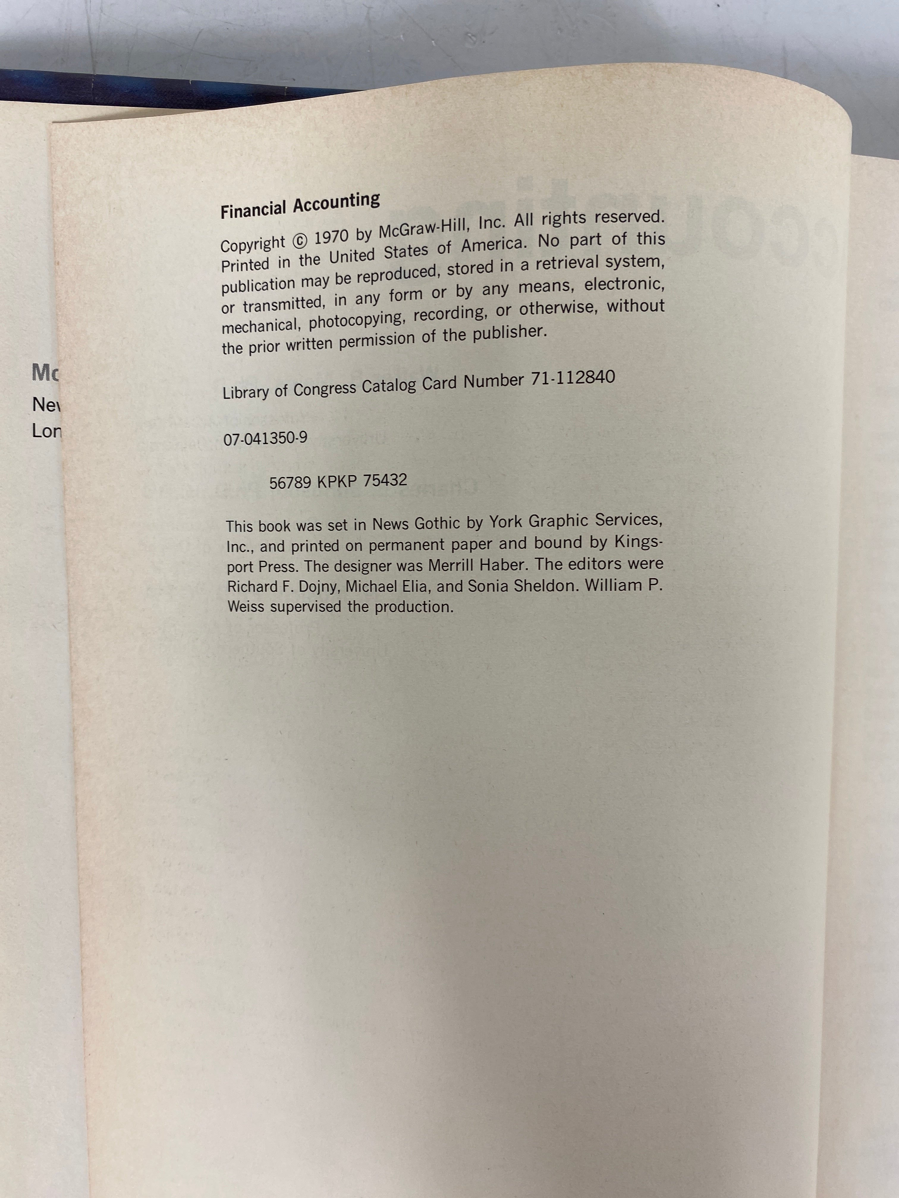 2 Vtg Economic Texts: Financial Accounting/Economics of Money & Banking HC