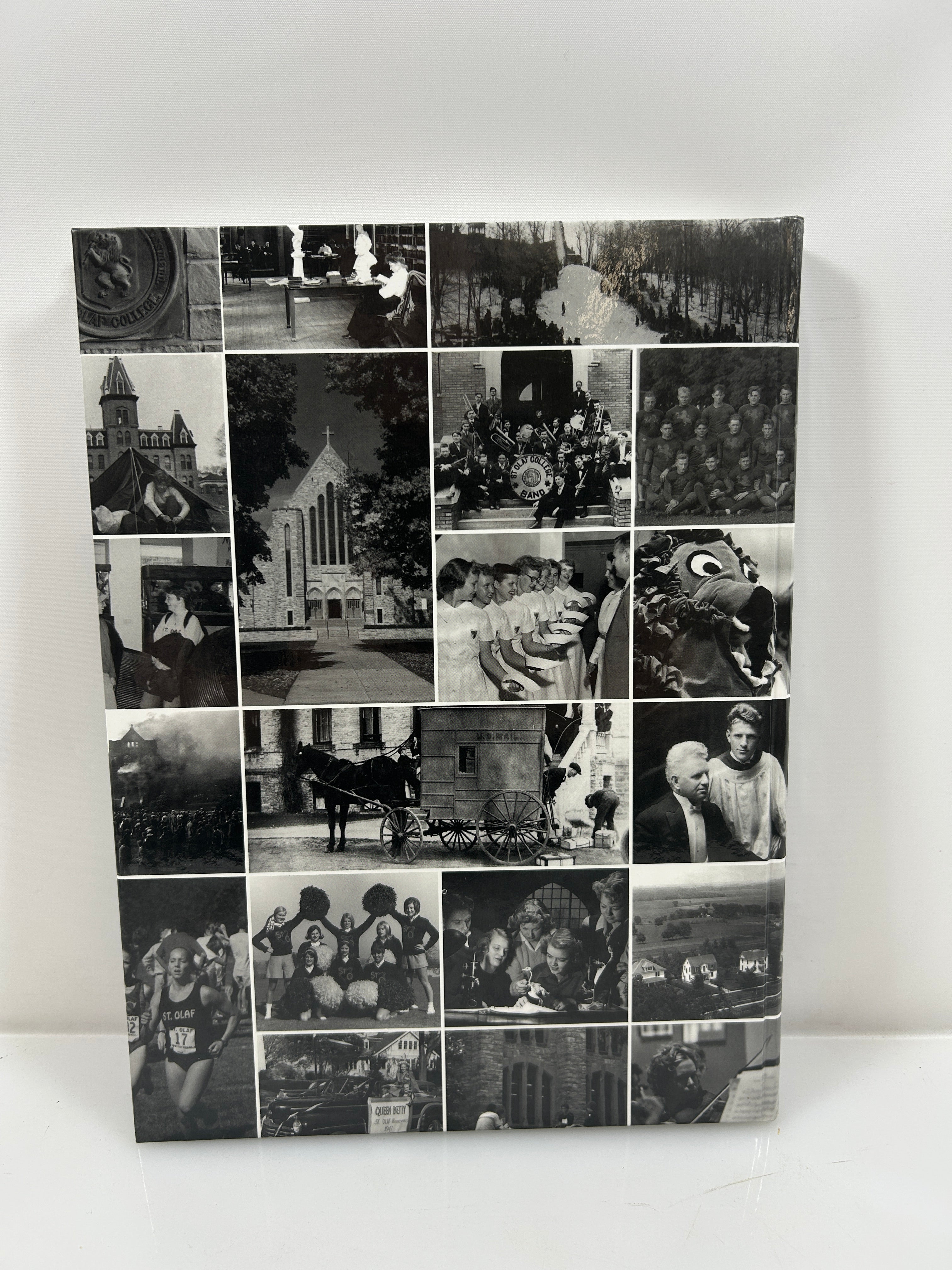 2000 St. Olaf College "Viking" Yearbook Northfield Minnesota HC