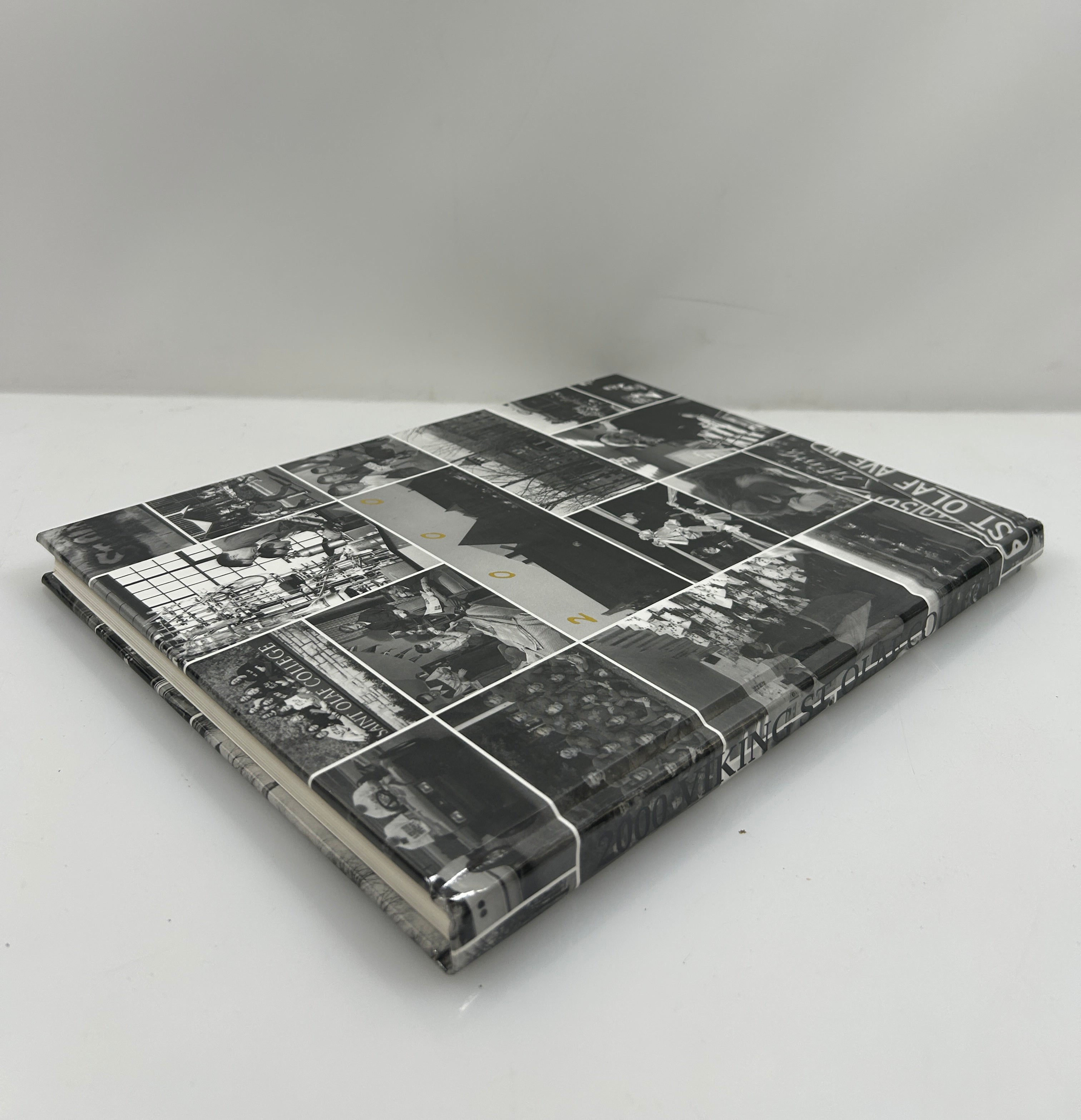 2000 St. Olaf College "Viking" Yearbook Northfield Minnesota HC