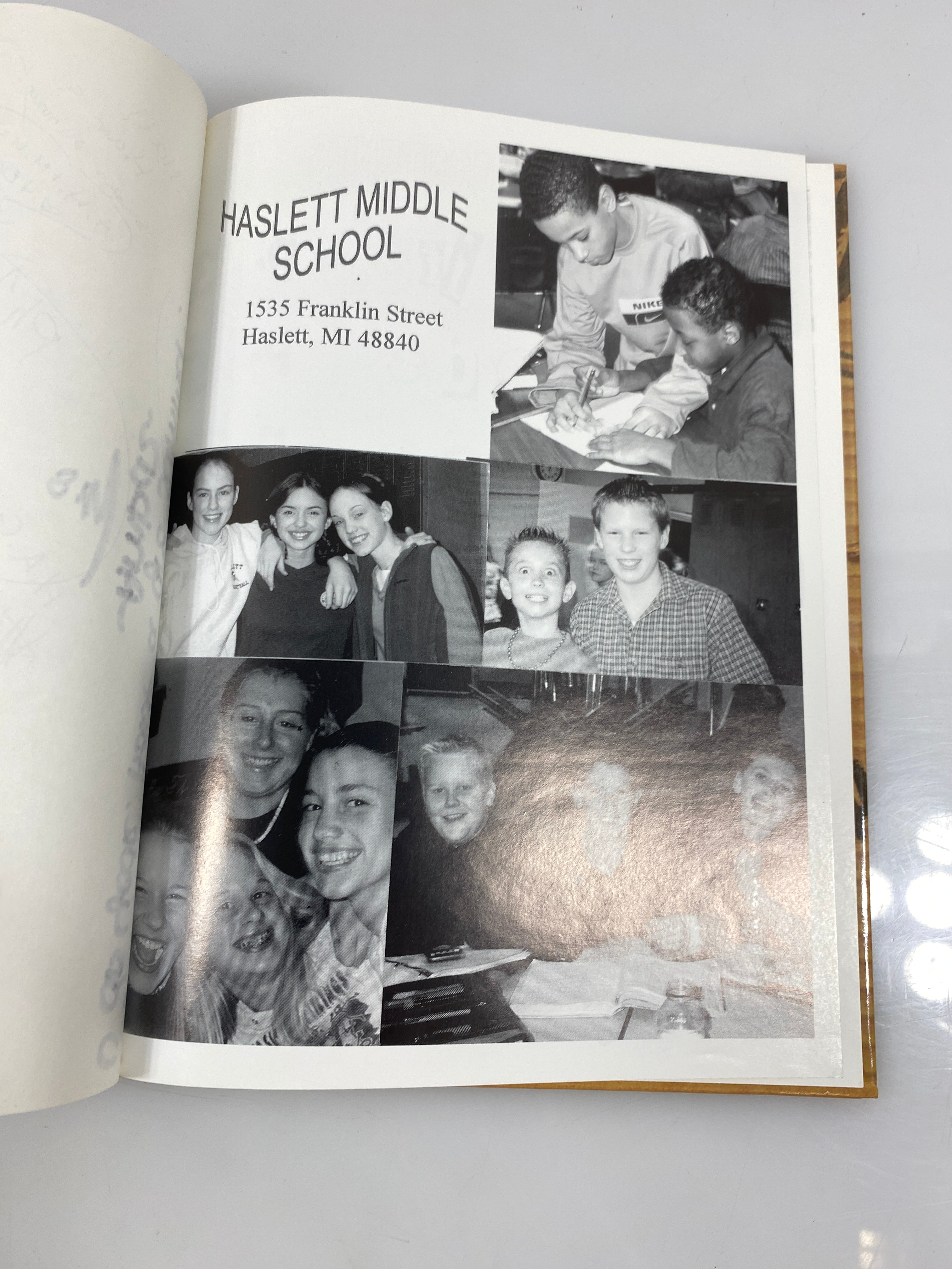 2001 Haslett Middle School Yearbook HC Haslett, MI