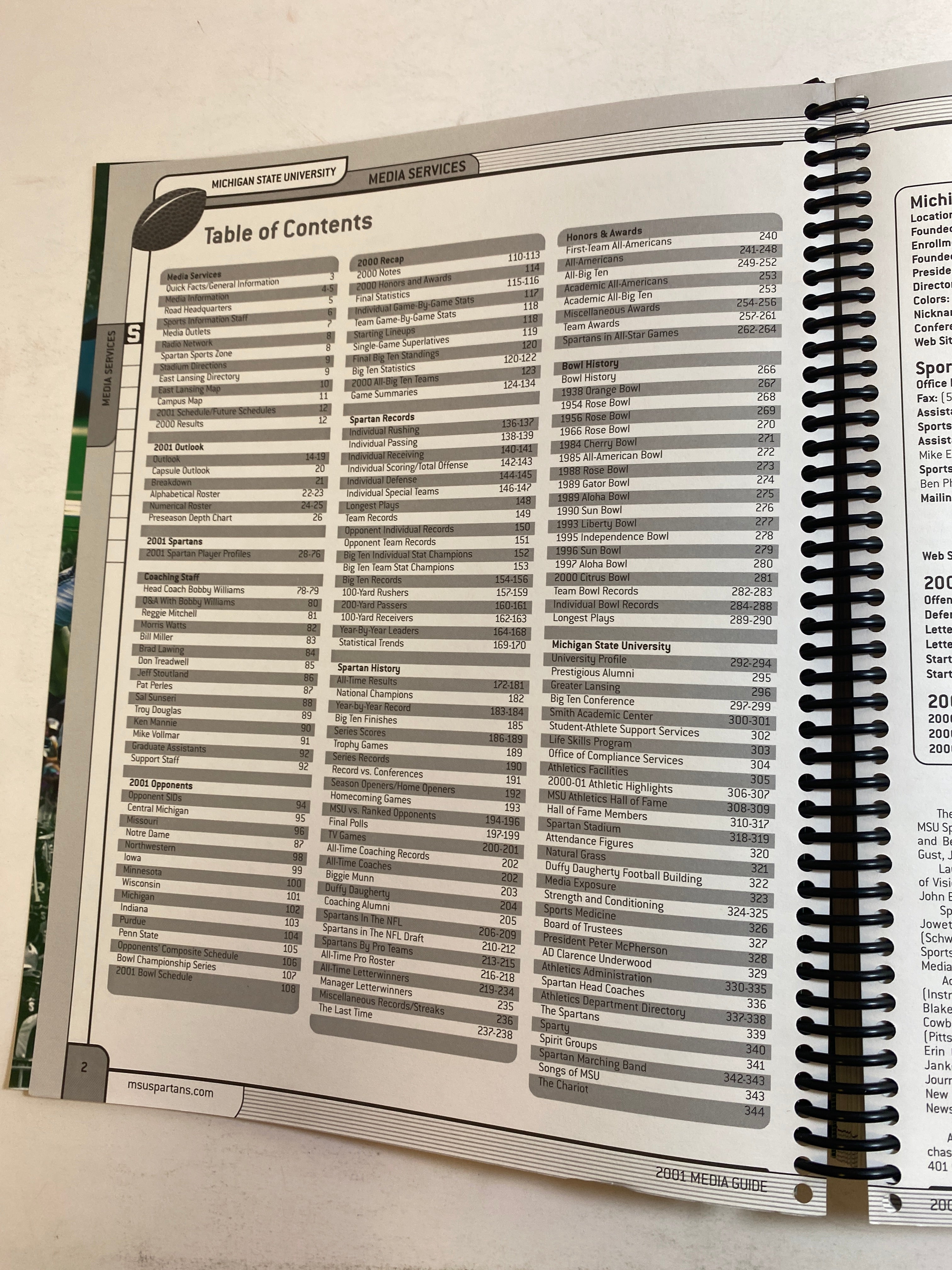 2001 MSU Michigan State Football Media Guide