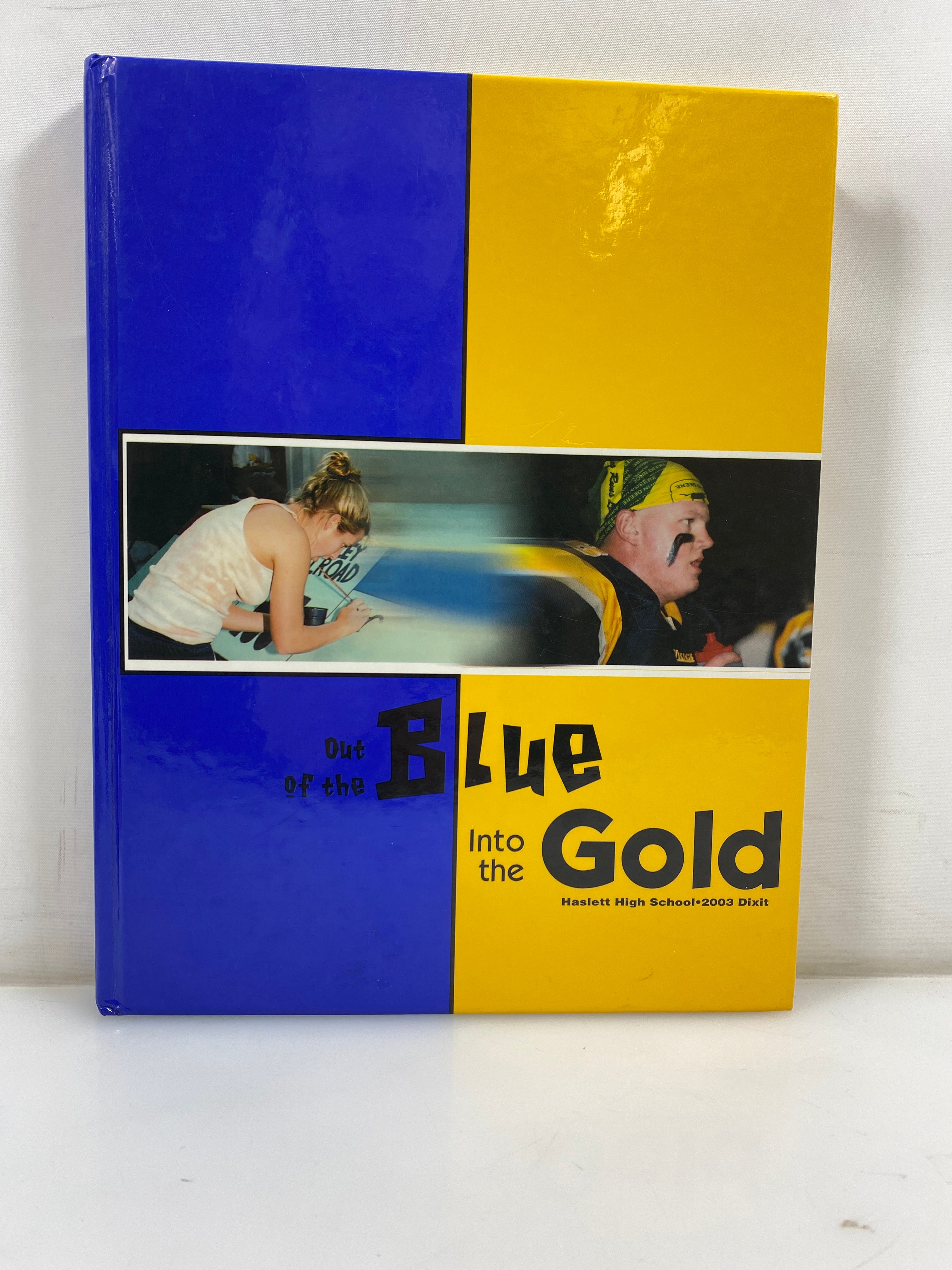 2003 Haslett High School "Dixit" Yearbook HC Haslett, MI