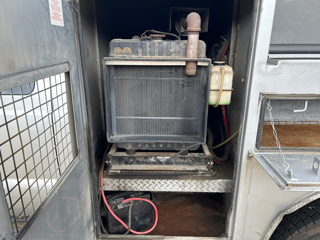 2006 Ford F450 - 1056