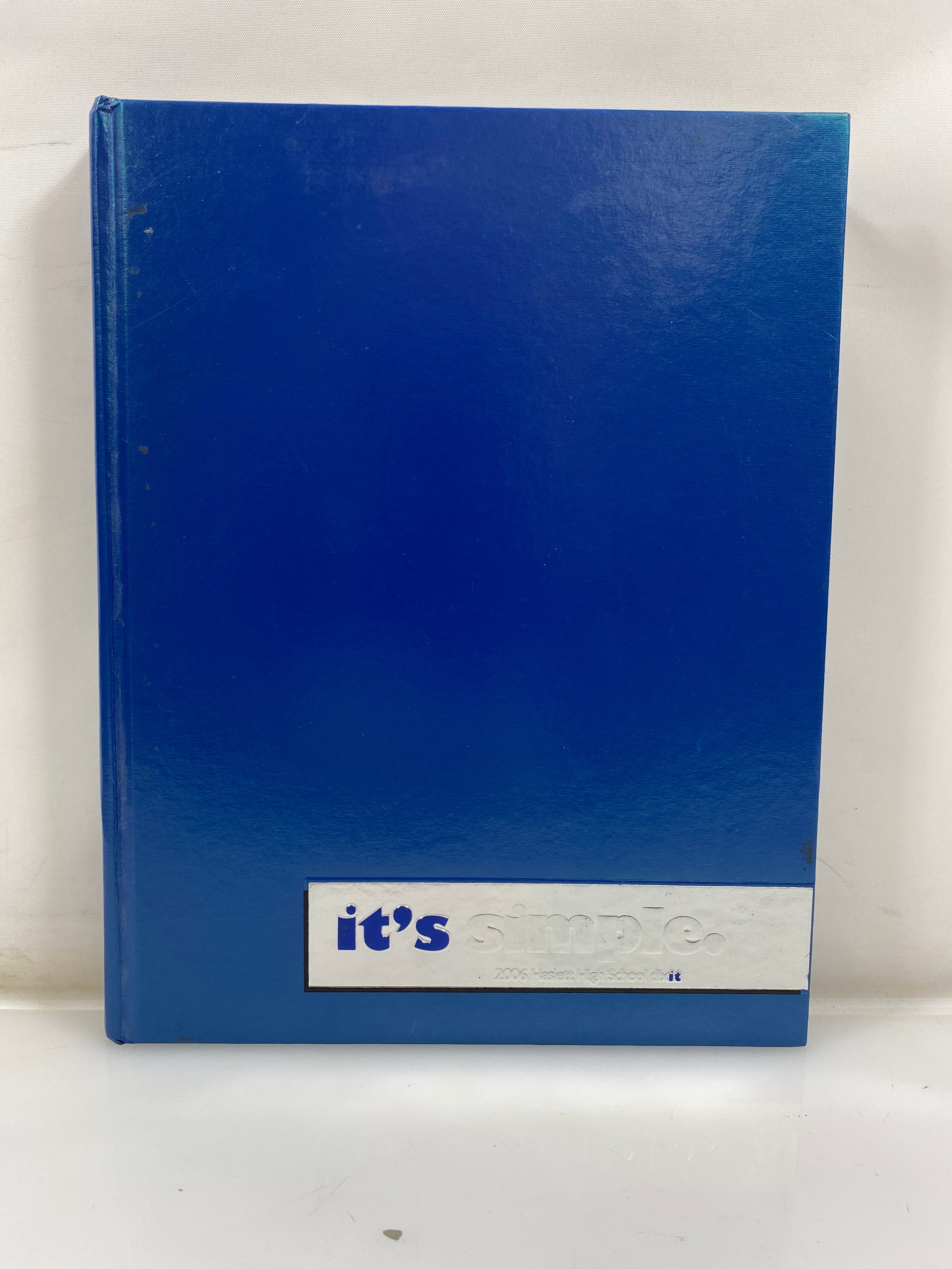2006 Haslett High School "Dixit" Yearbook HC Haslett, MI