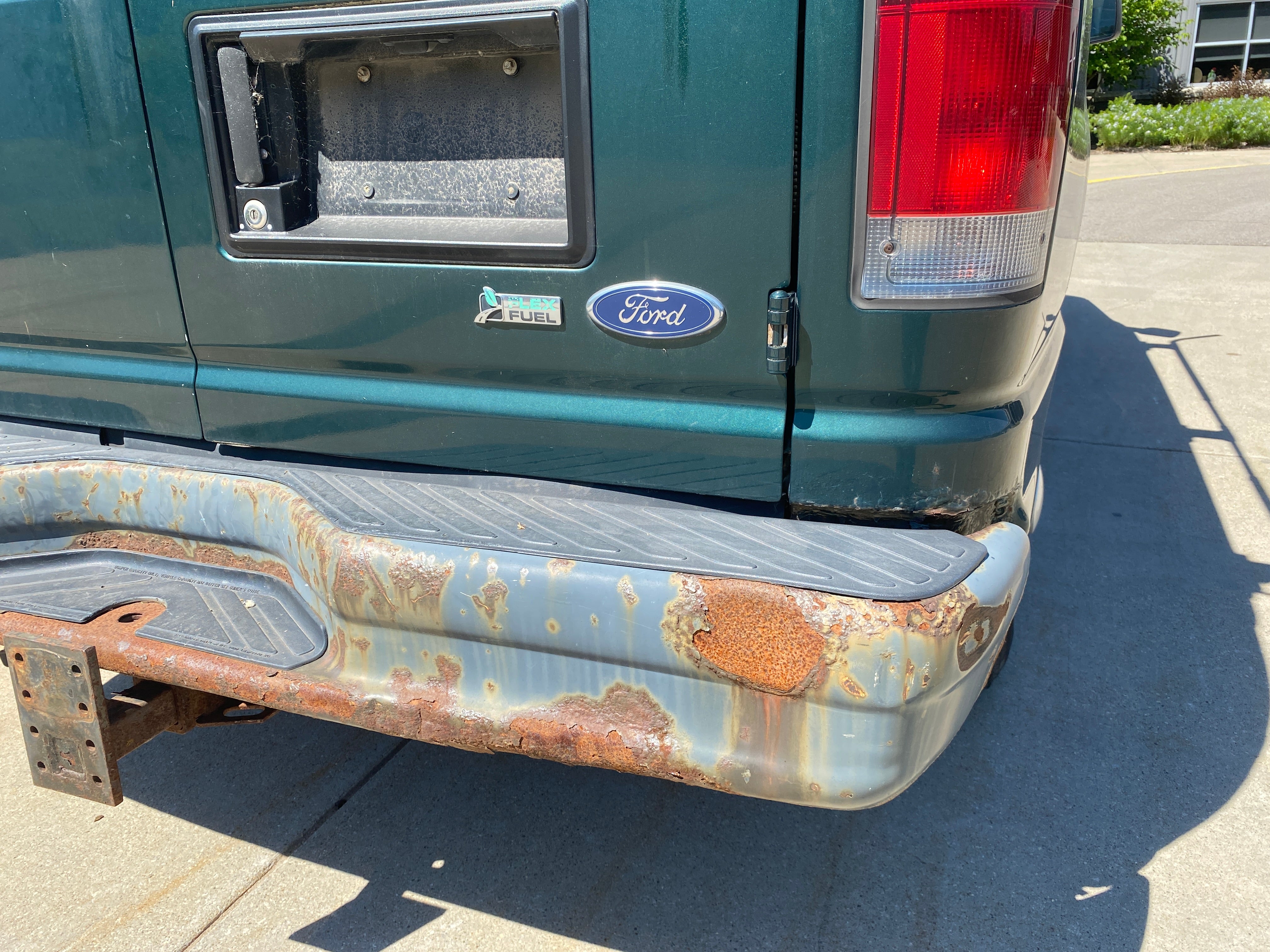 2009 - Ford E250 Econoline Van - 1290
