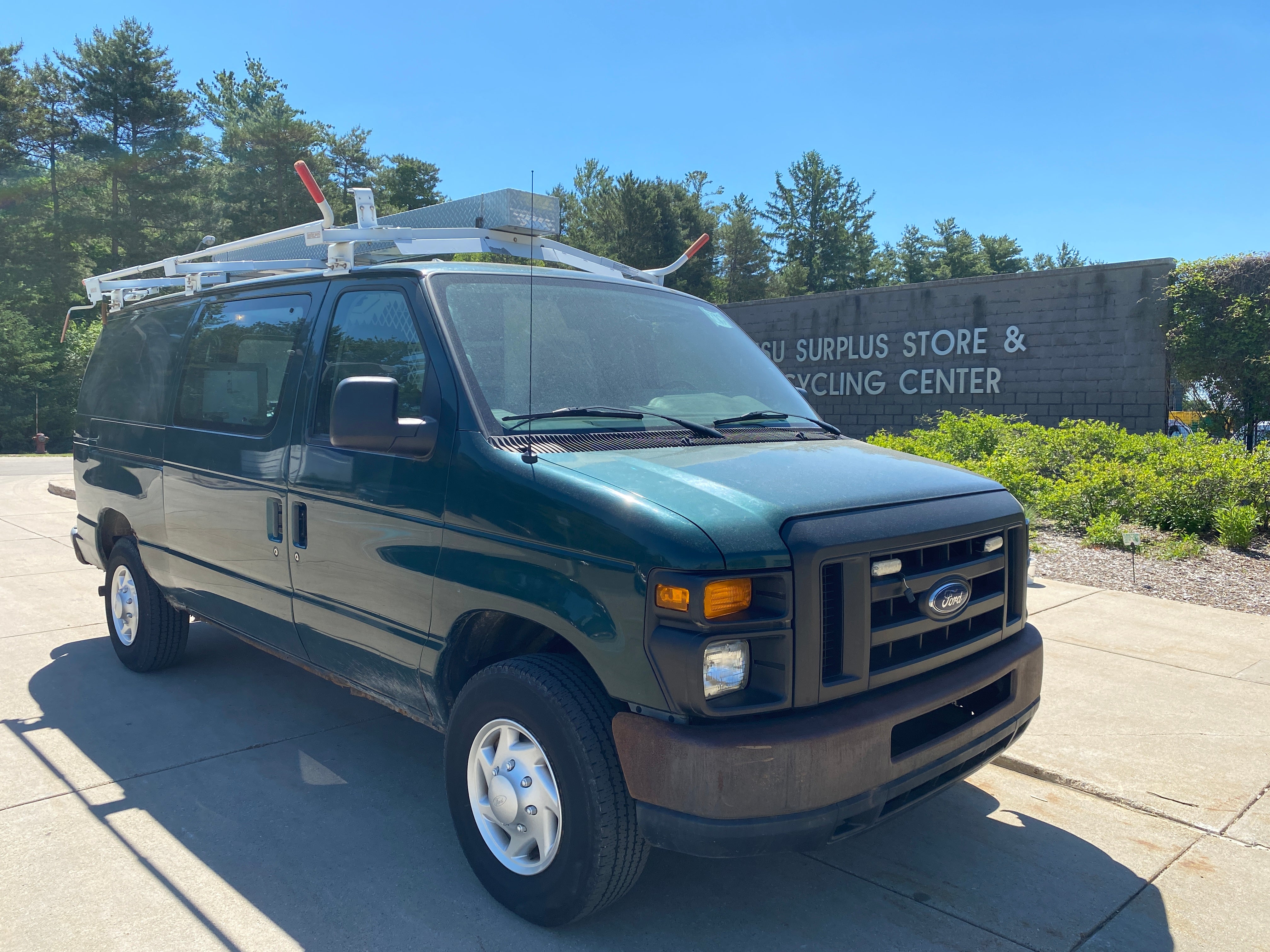 2009 - Ford E250 Econoline Van - 1290