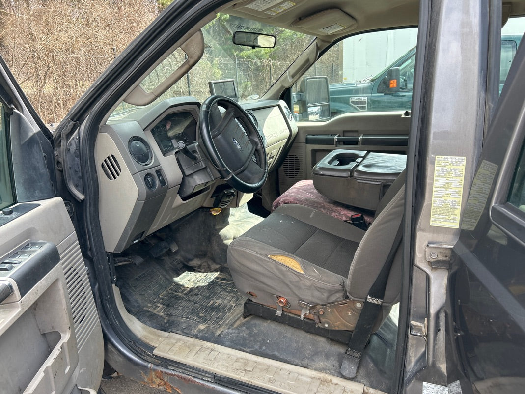 2009 - Ford F350 4x2 Crew Cab - 1310