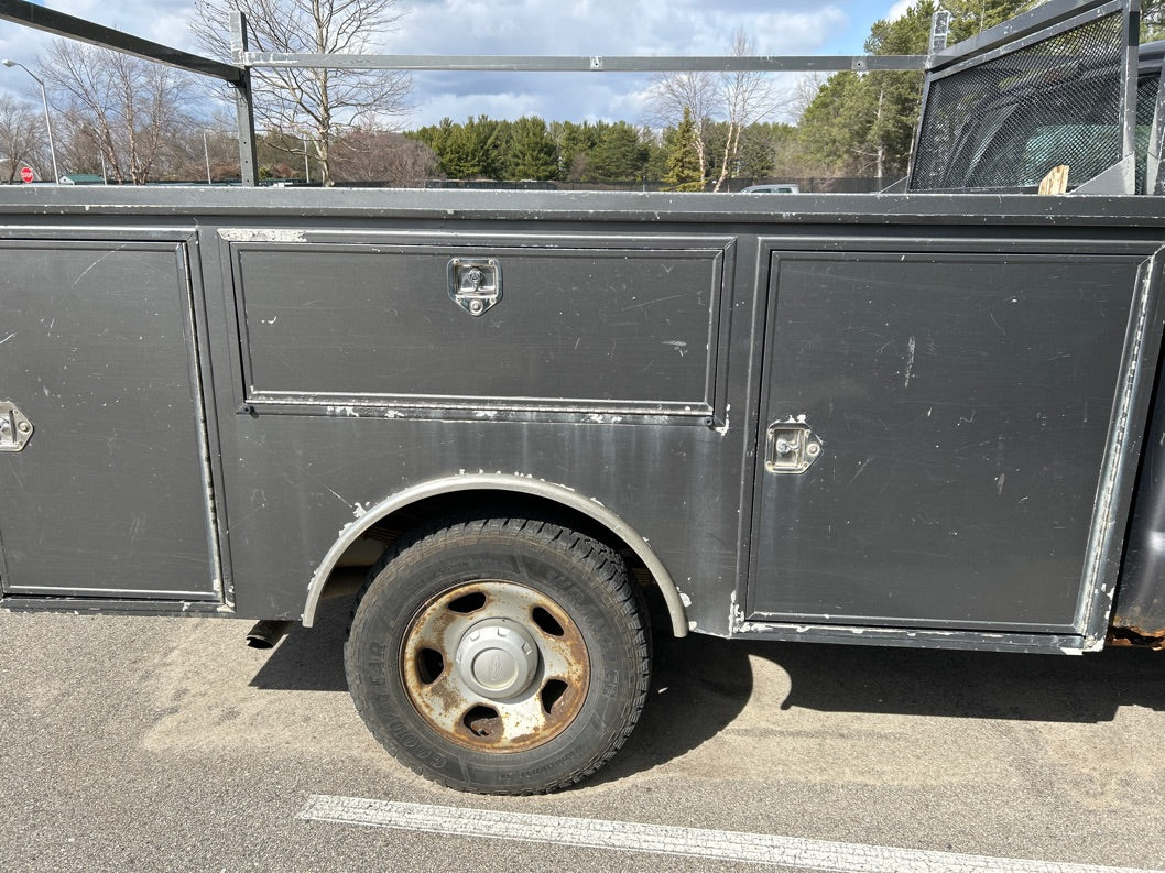 2009 - Ford F350 4x2 Crew Cab - 1310