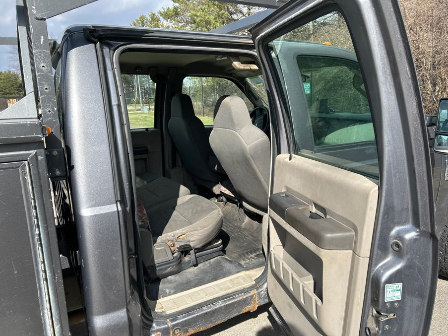 2009 - Ford F350 4x2 Crew Cab - 1310