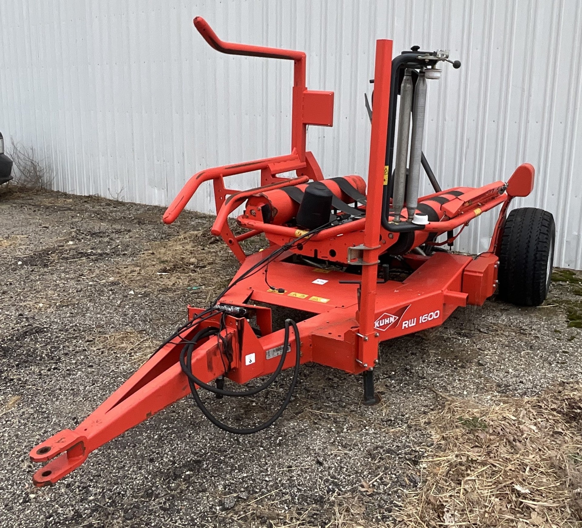 2013 Kuhn RW 1600 Bale Wrapper