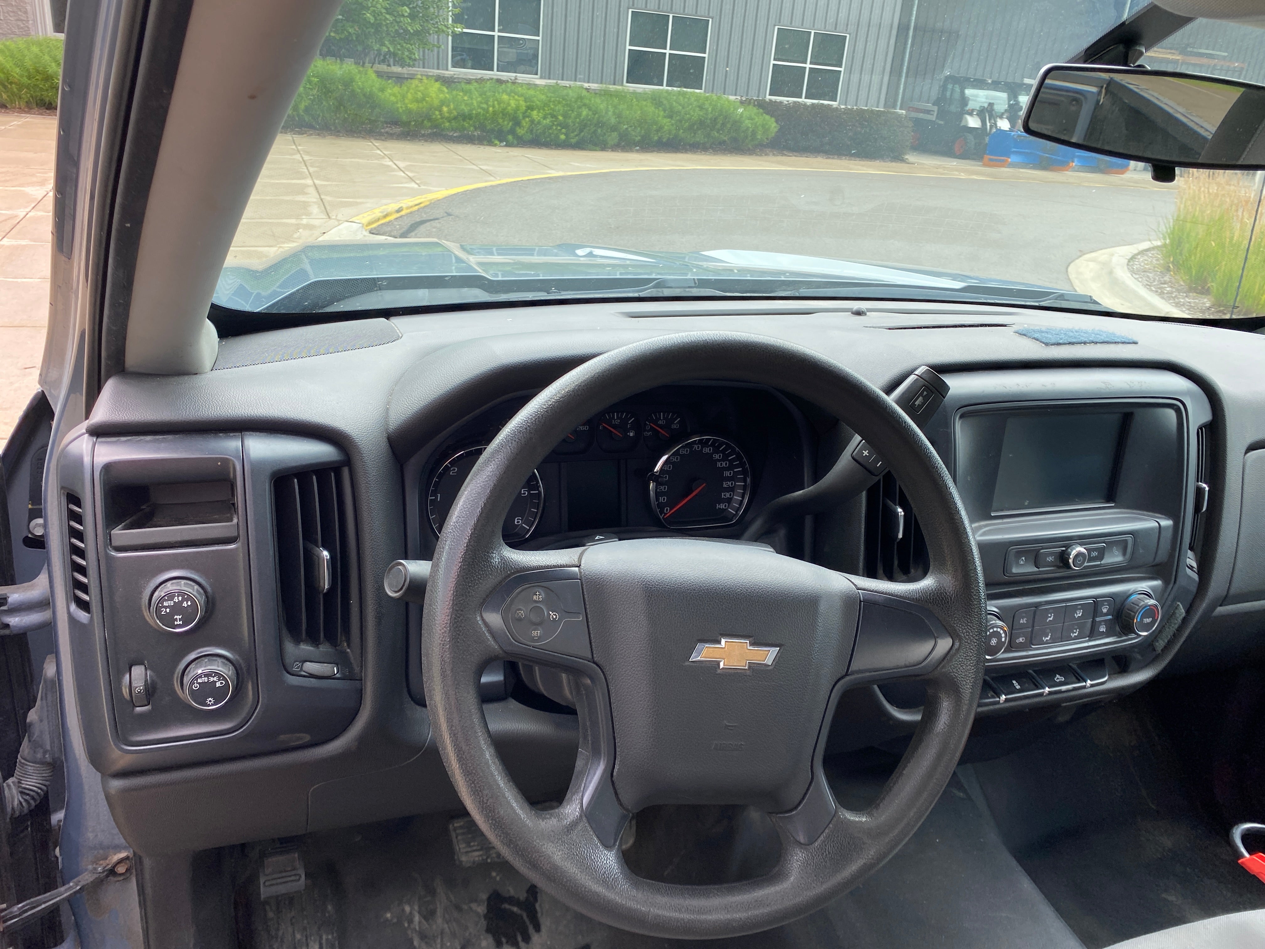 2016 - Chevrolet Silverado 1500 - V303