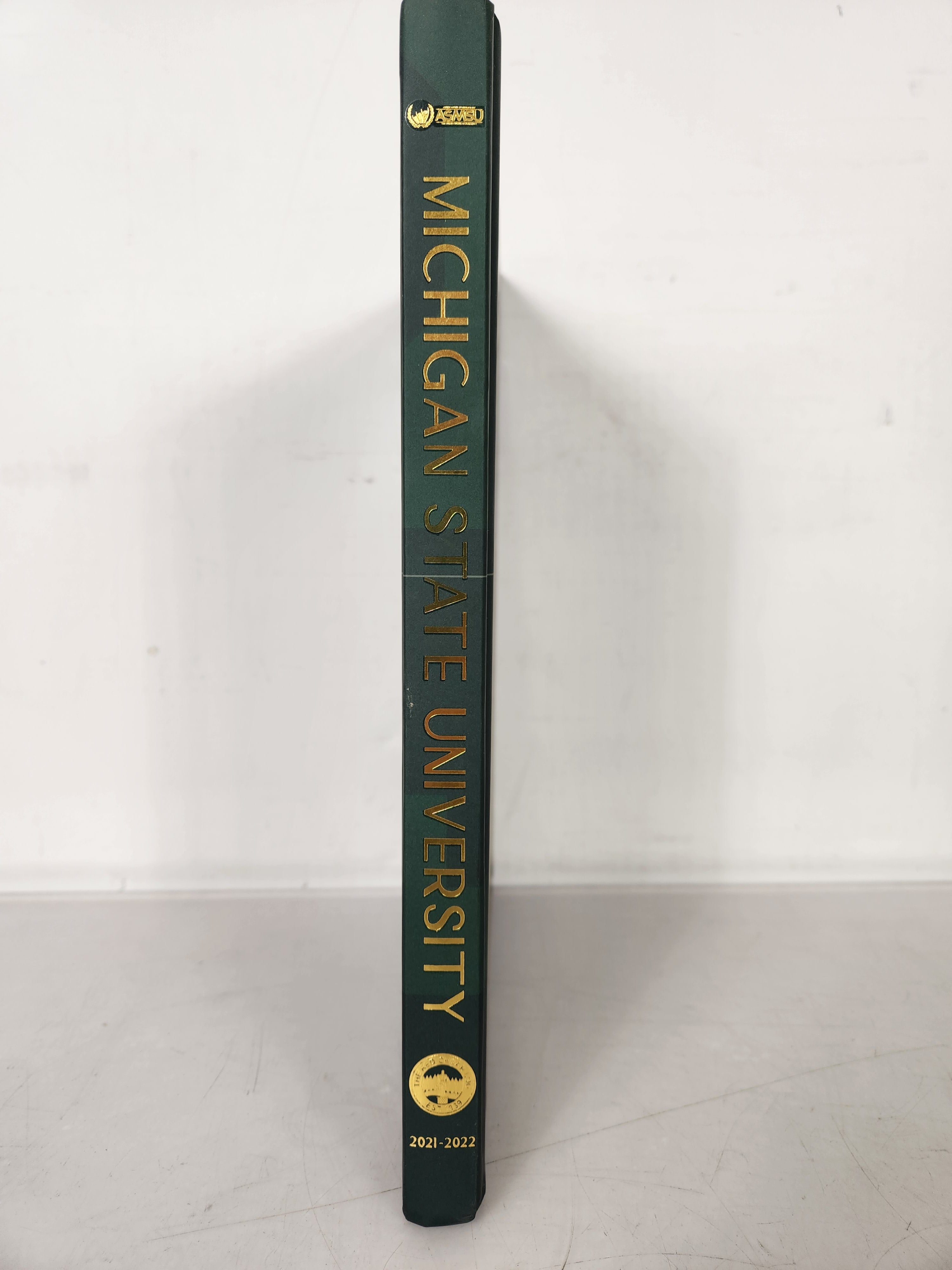 2022 Michigan State University Yearbook Red Cedar Log