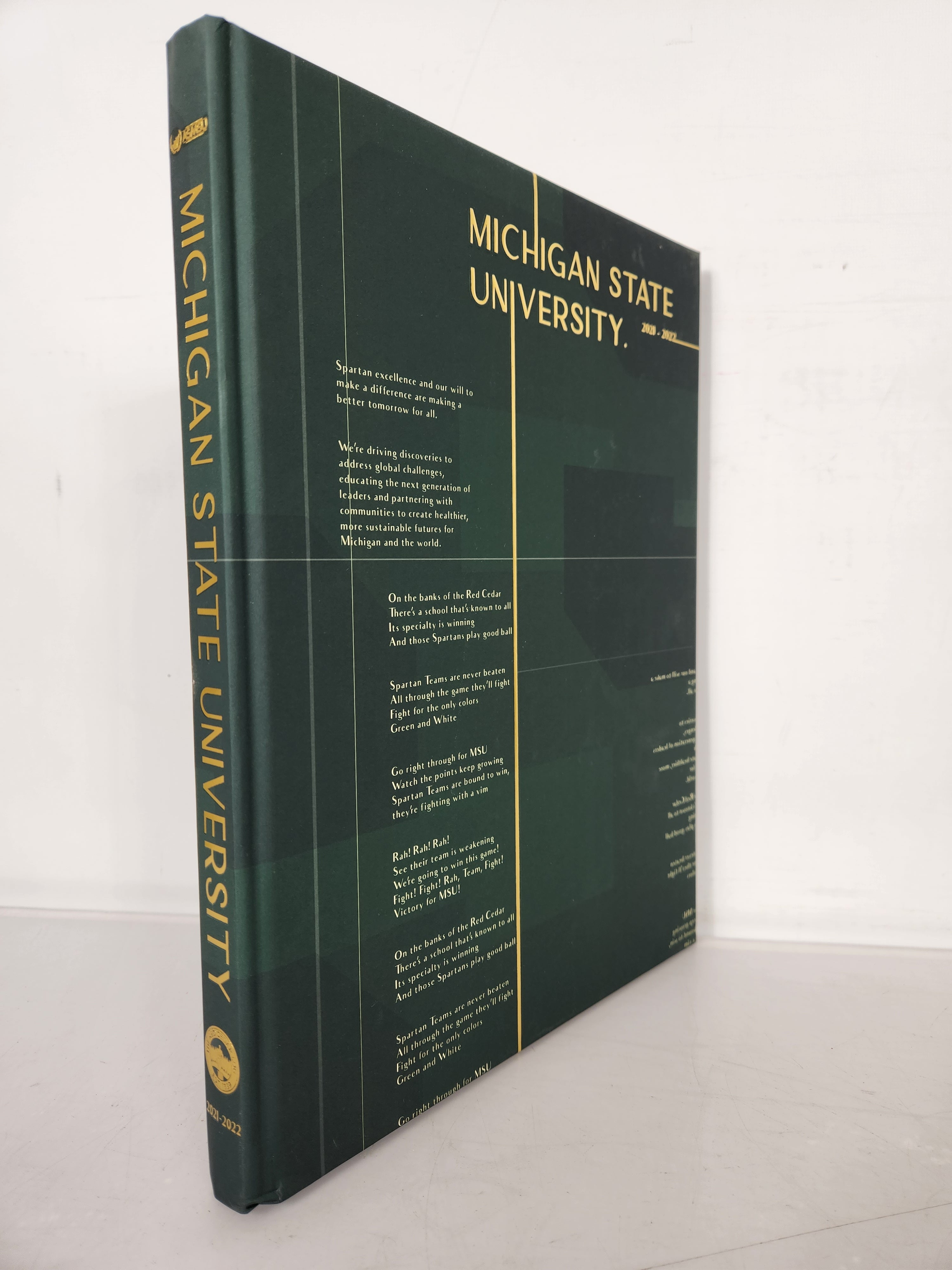 2022 Michigan State University Yearbook Red Cedar Log