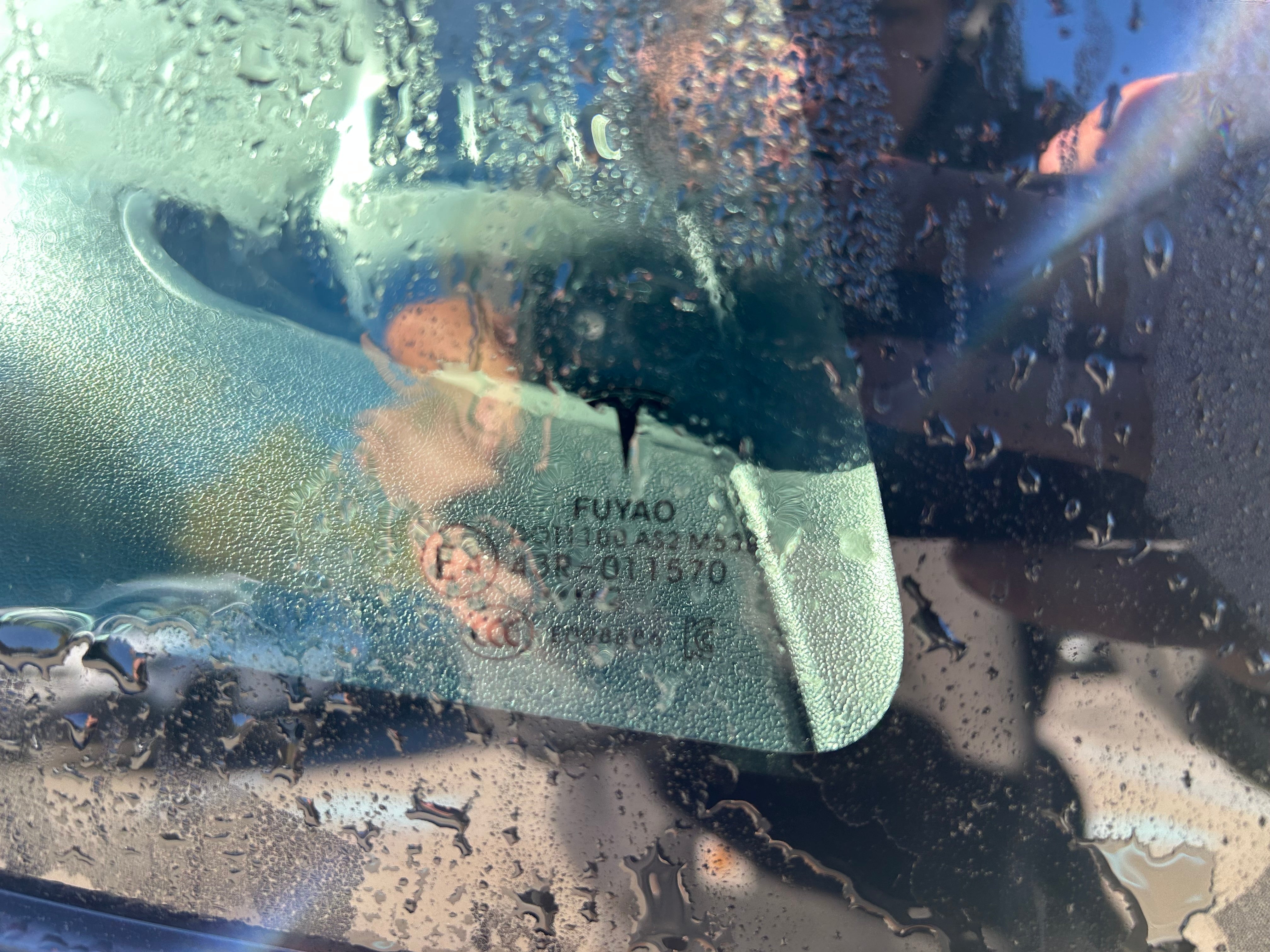 2022 - Tesla Model 3 - C500