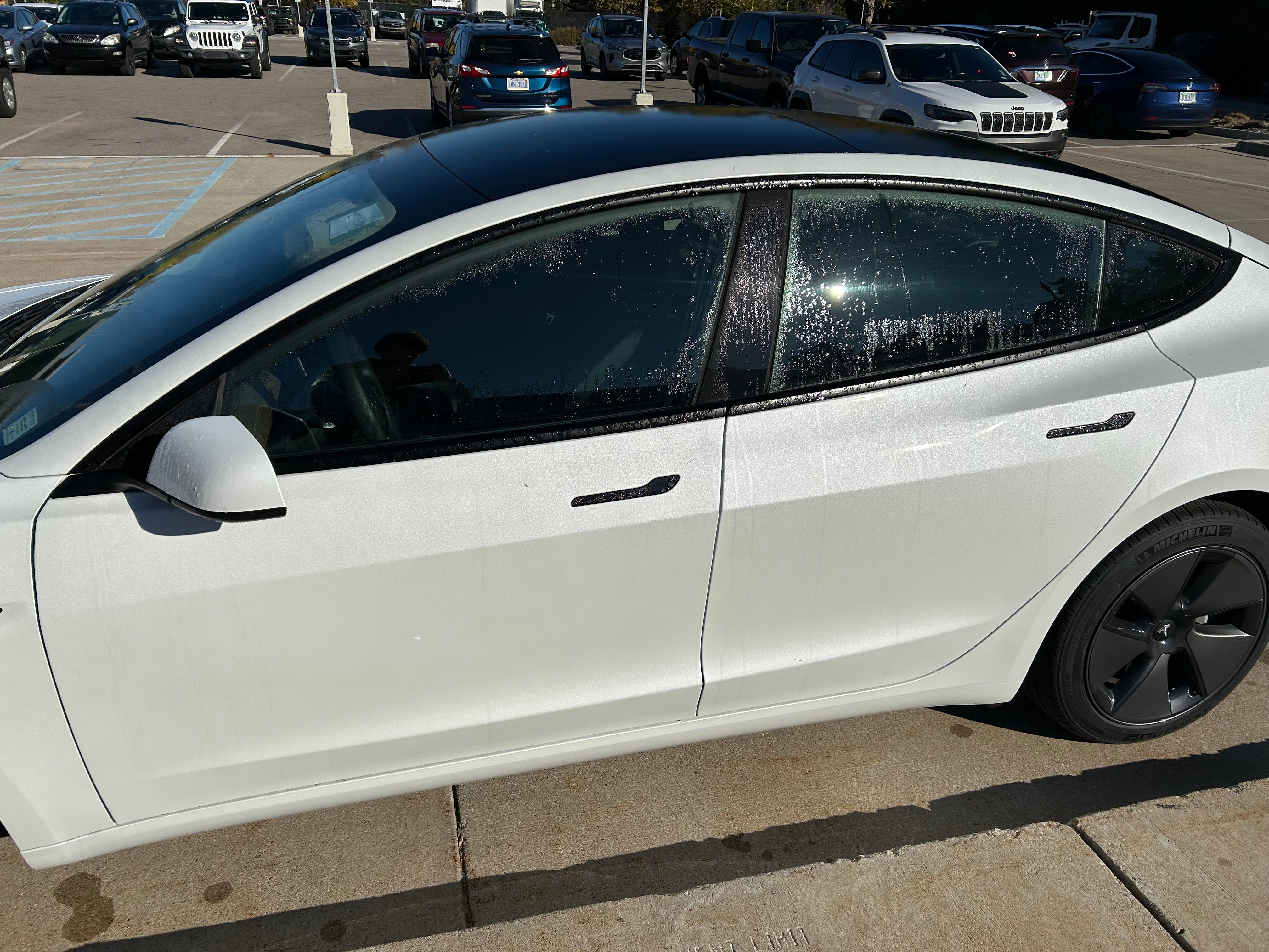 2022 - Tesla Model 3 - C500