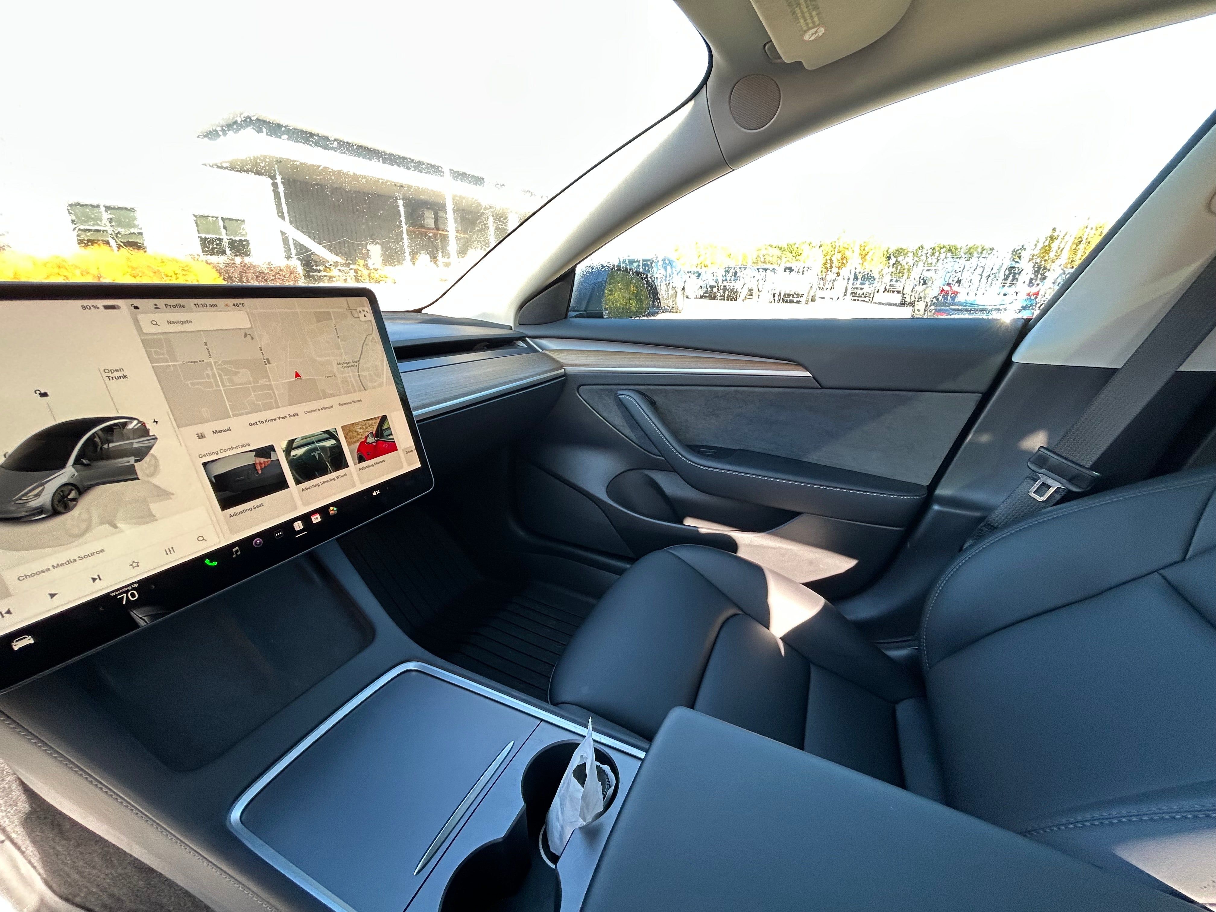 2022 - Tesla Model 3 - C501