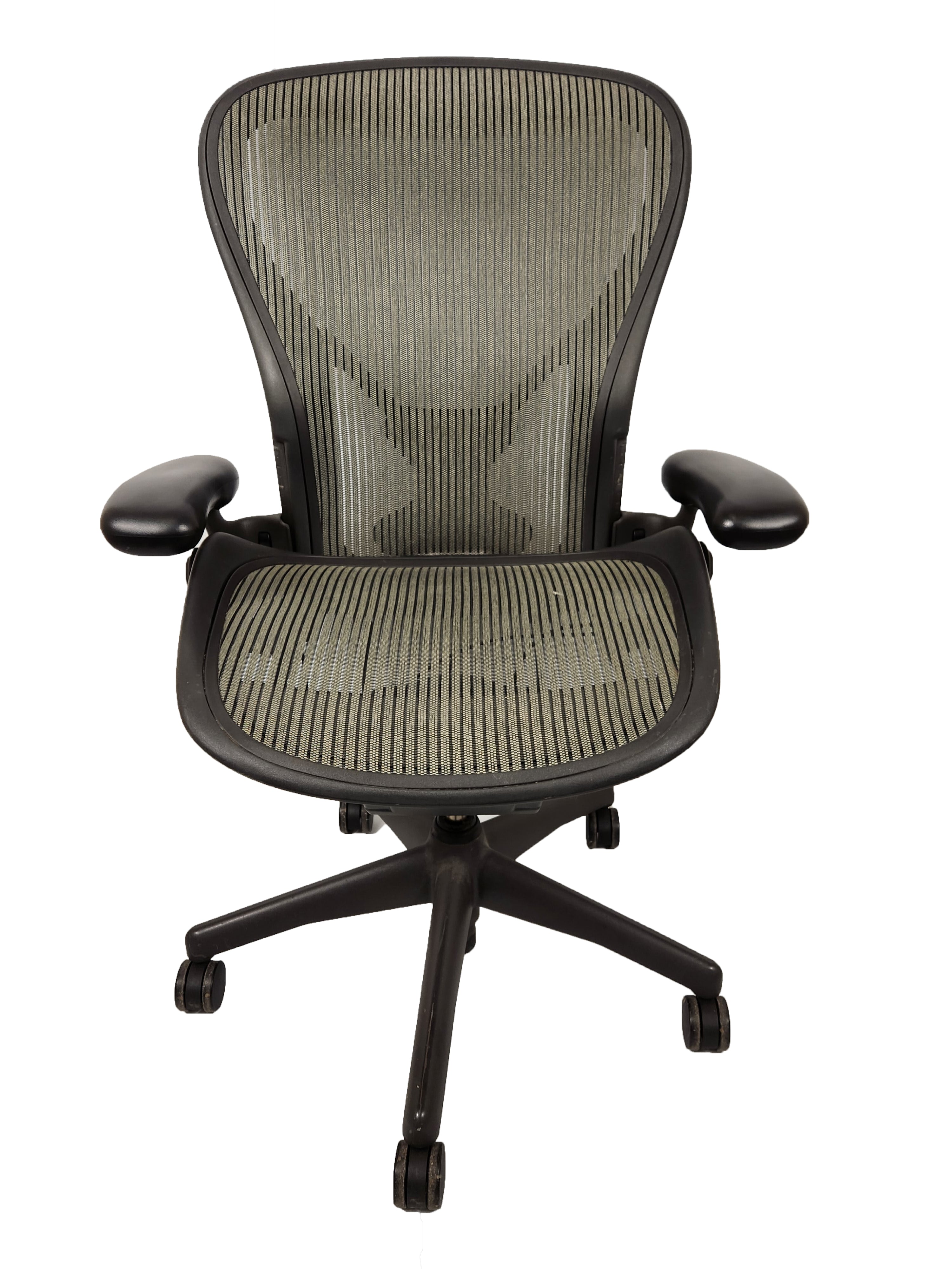 Gray Herman Miller Aeron Chair Size B